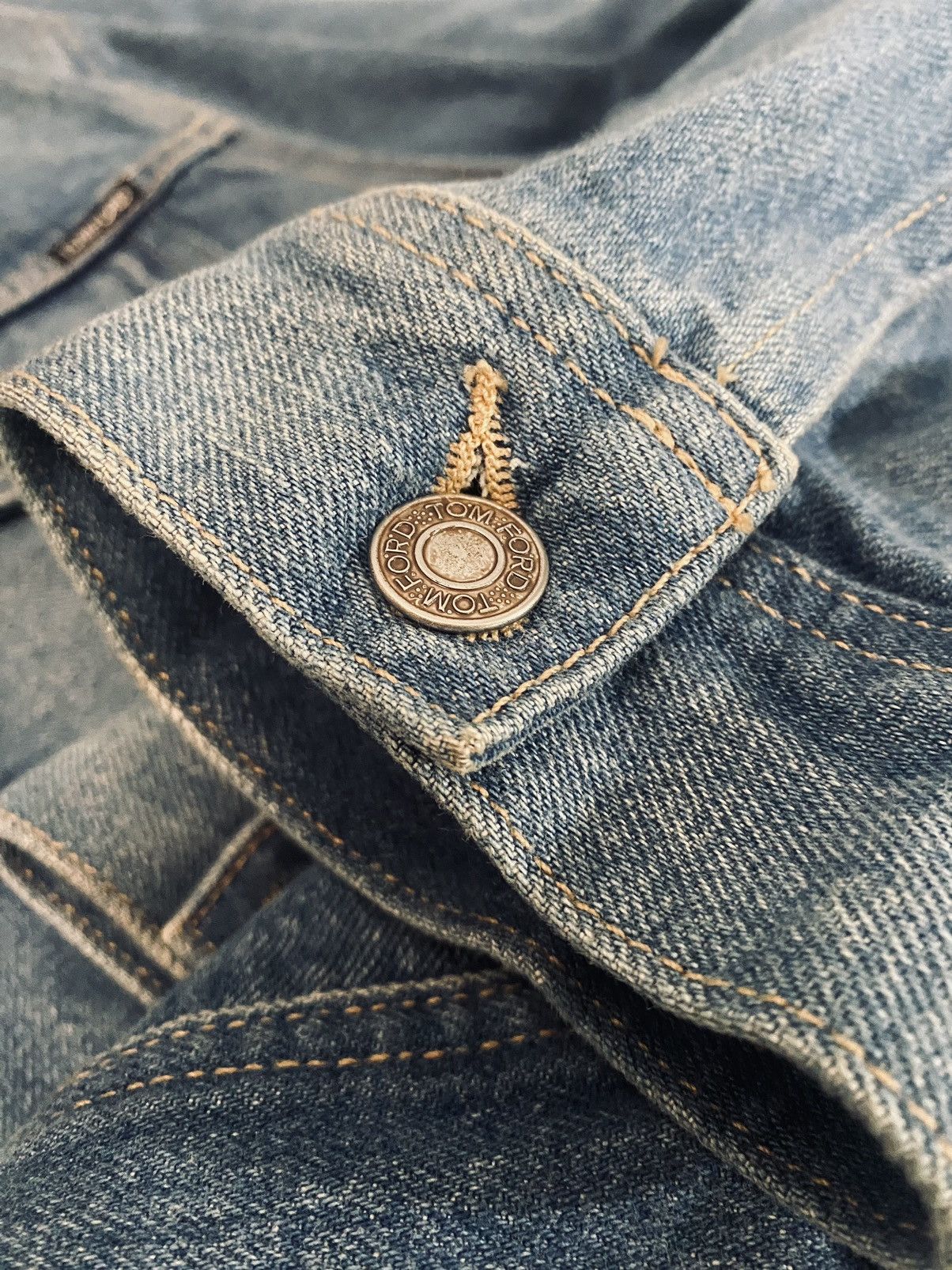 Tom Ford Tom Ford 🇺🇸 LA Icon Washed Denim Trucker Jacket XXL NWT Size US XXL / EU 58 / 5 - 18 Thumbnail
