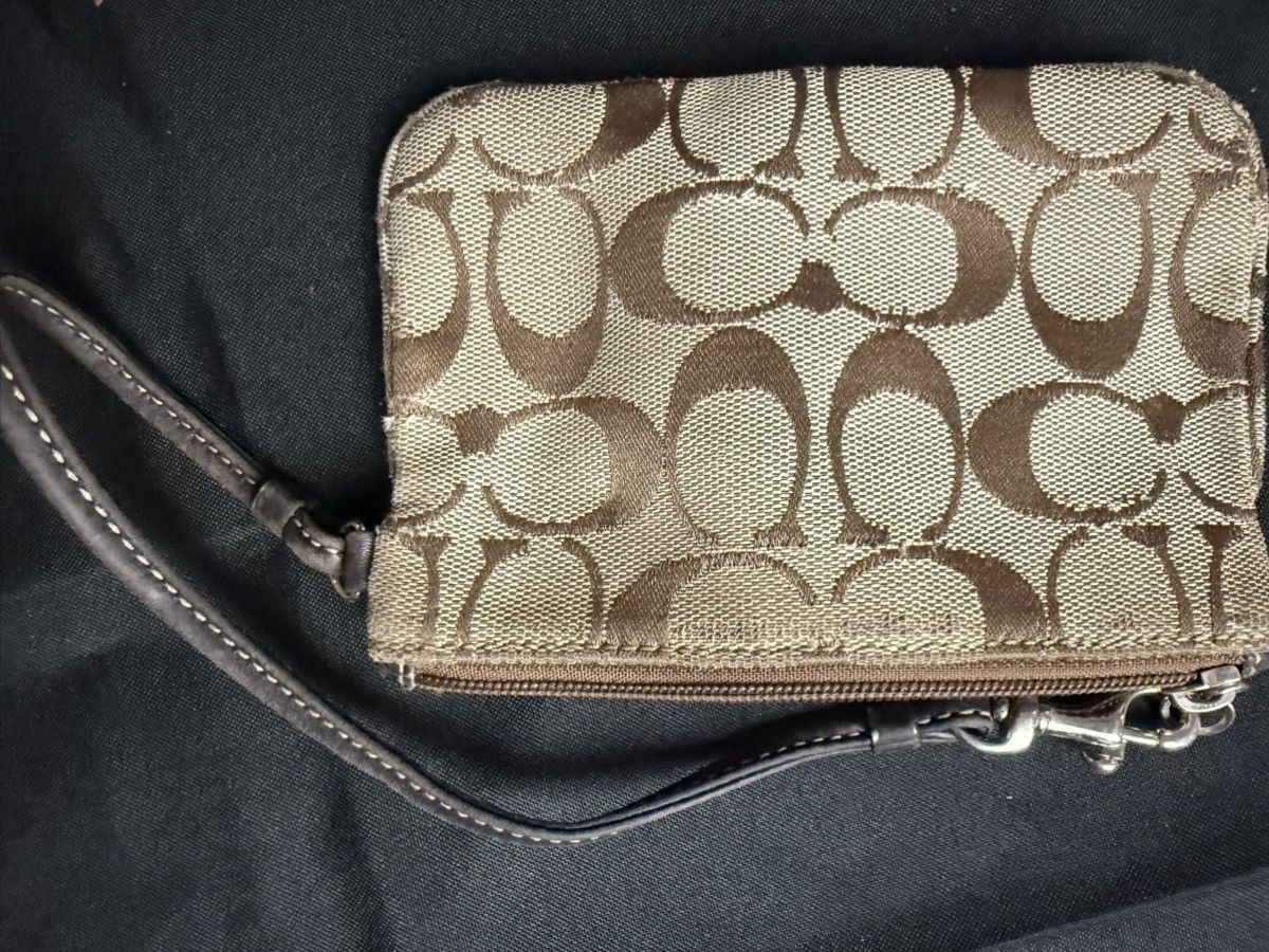 Coach Beautiful Crossbody Coach Shoulder Bag With Coach Wristlet Size ONE SIZE - 10 Thumbnail