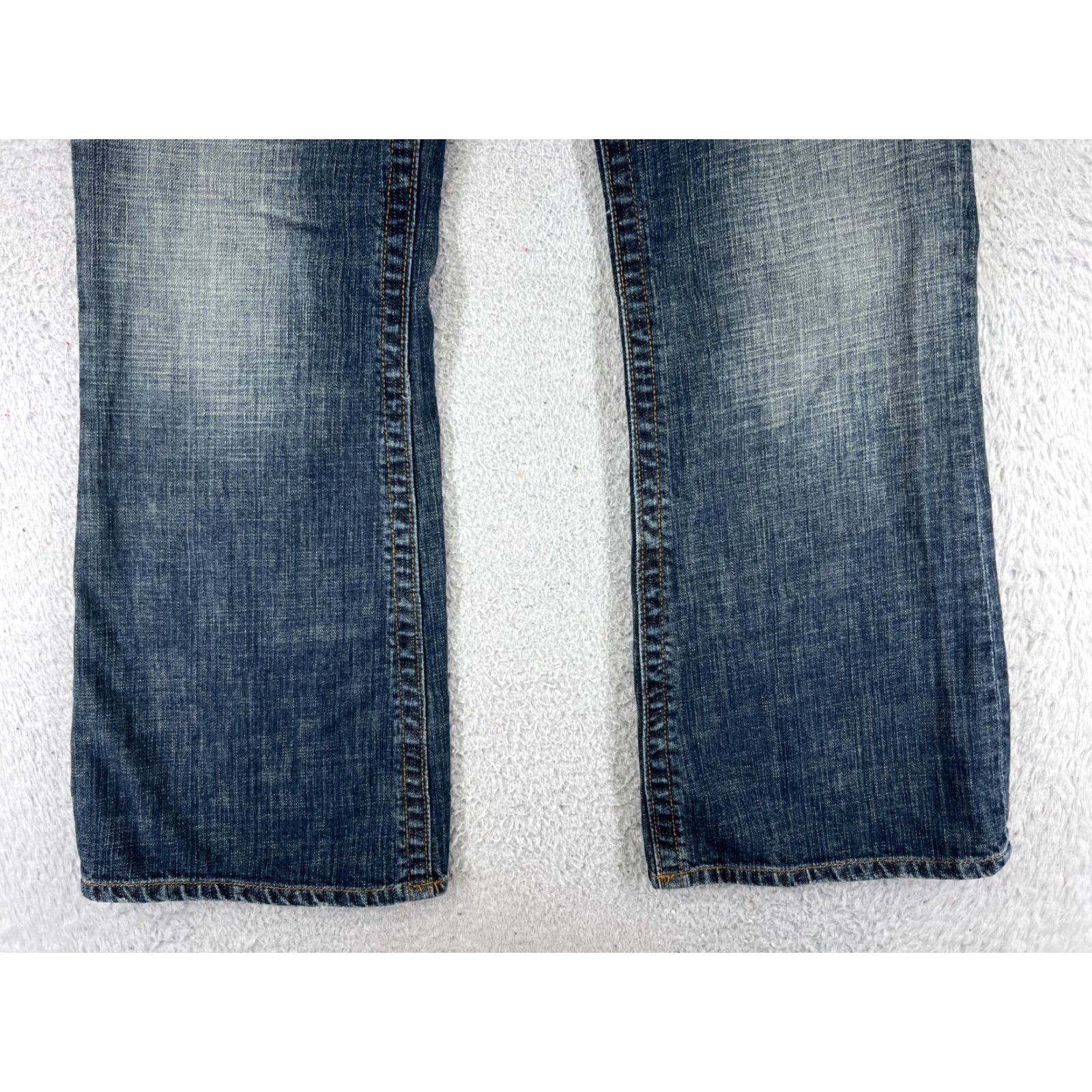 Vintage Refuge Jeans Women 13 Blue Denim Cotton Blend Stretch Bootcut 31x29 Low Rise 5-Pocket Design Regular Inseam 29 in Size 34" / US 12 / IT 48 - 2 Thumbnail
