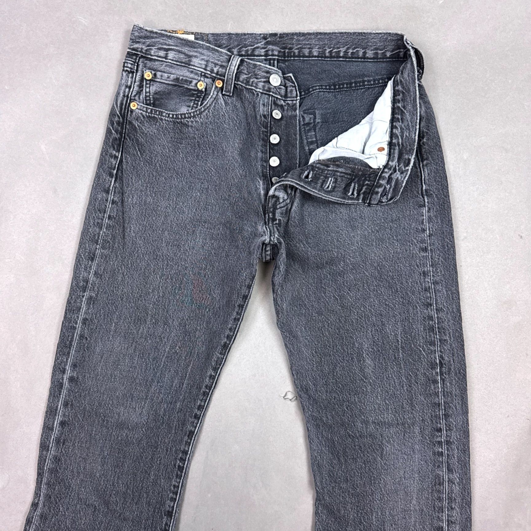 Levi's Levi's 501 Jeans Mens 32x32 Black Faded Pant Button Fly Big E Modern (Tag32x34) Size US 32 / EU 48 - 2 Thumbnail