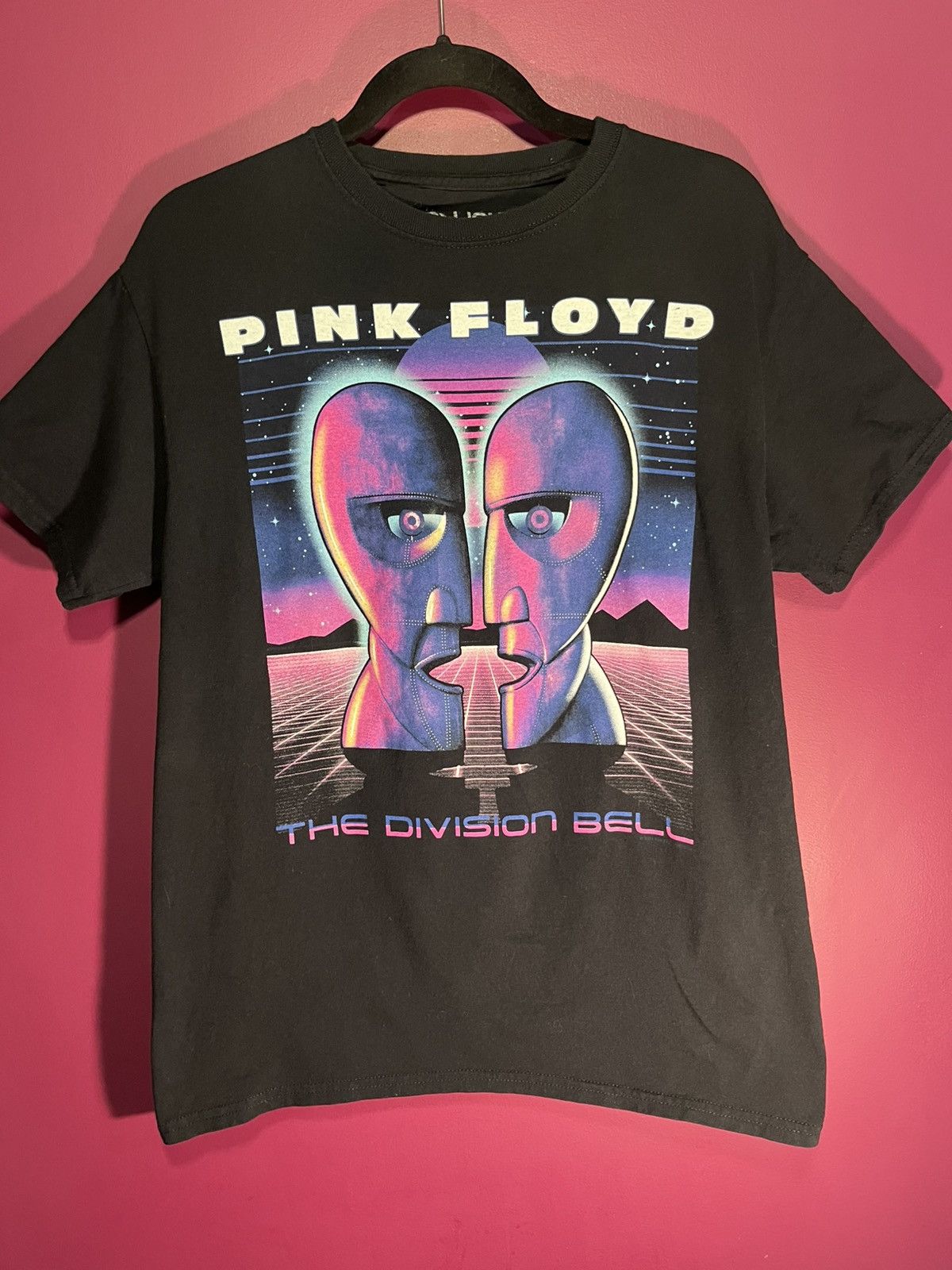 Liquid Blue × Pink Floyd Liquid blue Pink Floyd tee Size US M / EU 48-50 / 2 - 1 Thumbnail
