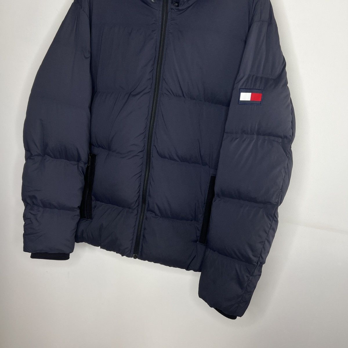 Tommy Hilfiger Tommy Hilfiger Puffer Down Jacket Size US XL / EU 56 / 4 - 2 Thumbnail