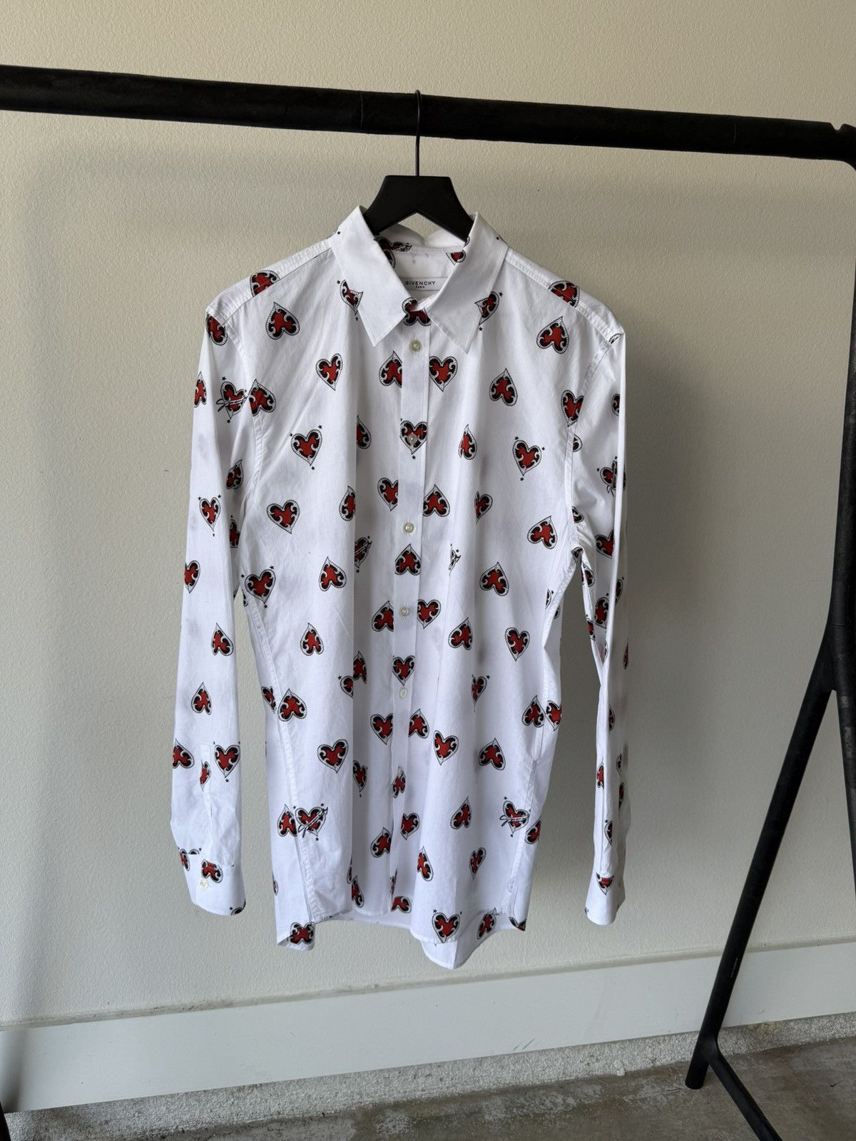 Givenchy Givenchy SS20 Hearts Shirt All Over Print Size US L / EU 52-54 / 3 - 1 Thumbnail
