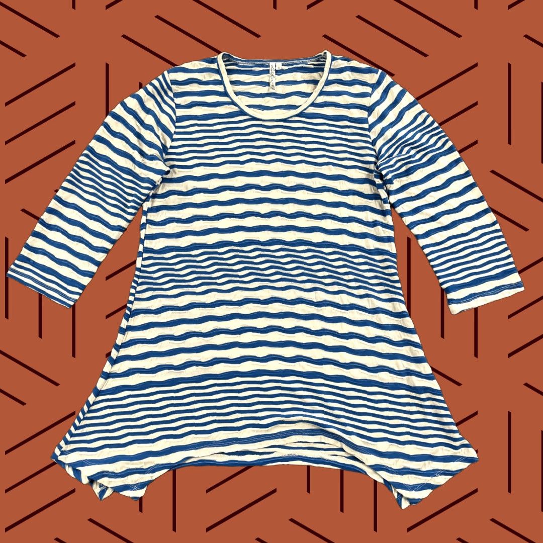 Vintage VINTAGE not applicable here; use Lulu-B Shirt Womens Small Blue White Striped Textured Tunic Top Pullover 3/4 SLV Size S / US 4 / IT 40 - 1 Thumbnail