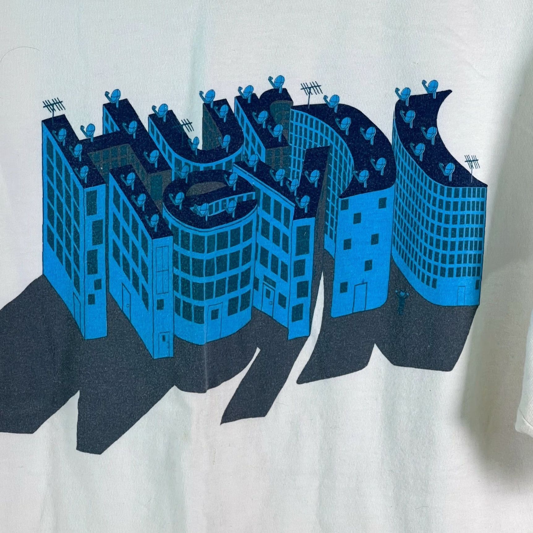 Hurley Hurley Graphic T Shirt Mens Large White Cotton Short Sleeves Regular Fit Size US L / EU 52-54 / 3 - 3 Thumbnail