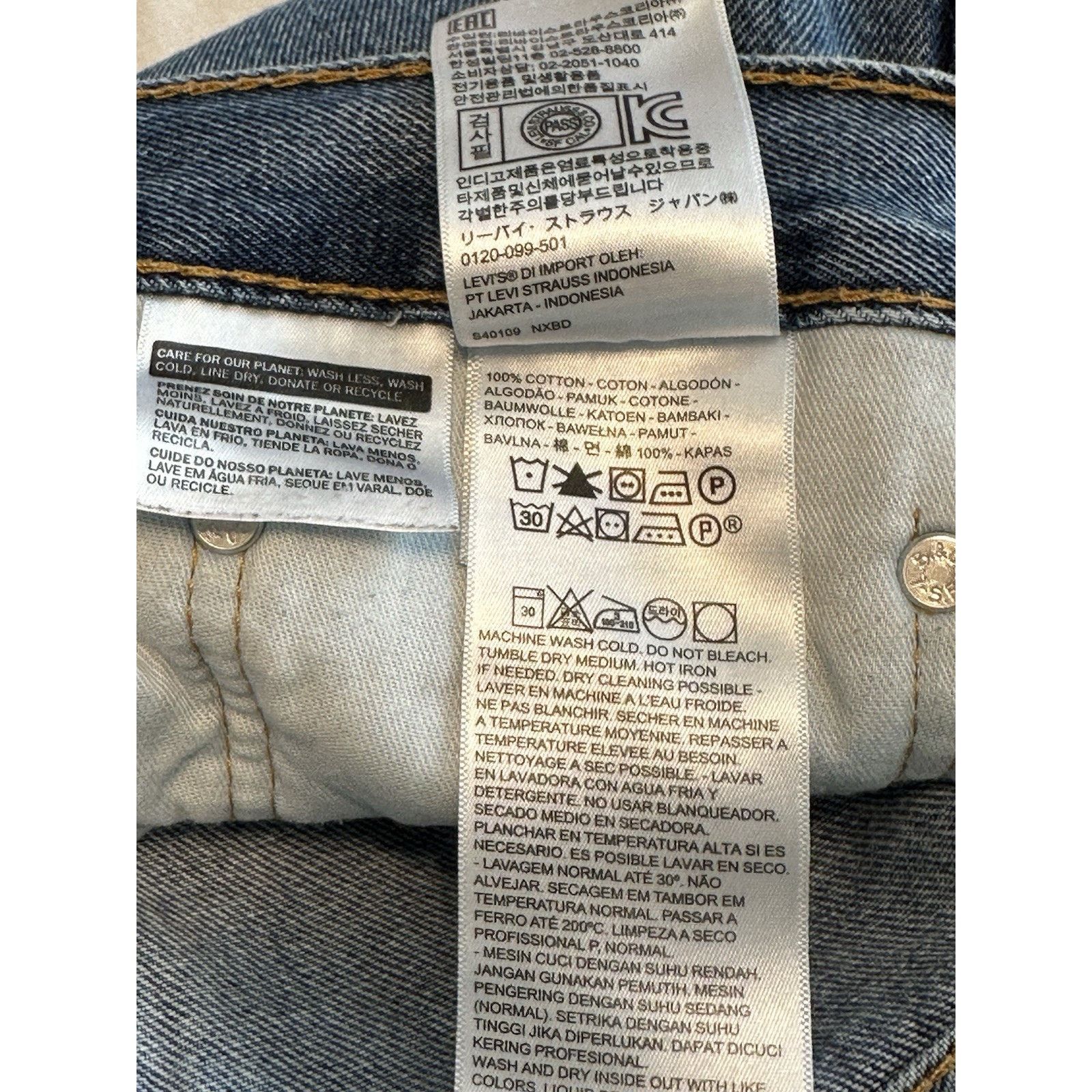 Levi's Levis 550 Jeans 36x30 Blue Med Relaxed Streetware Normcore Size US 36 / EU 52 - 15 Thumbnail