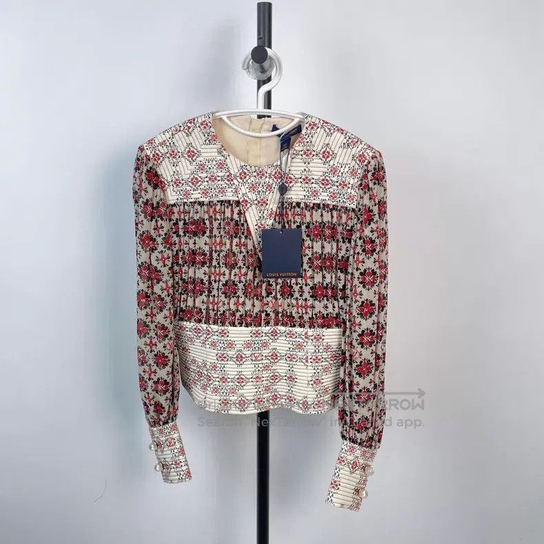 Louis Vuitton Louis Vuitton Floral jacket Size XS / US 0-2 / IT 36-38 - 1 Thumbnail