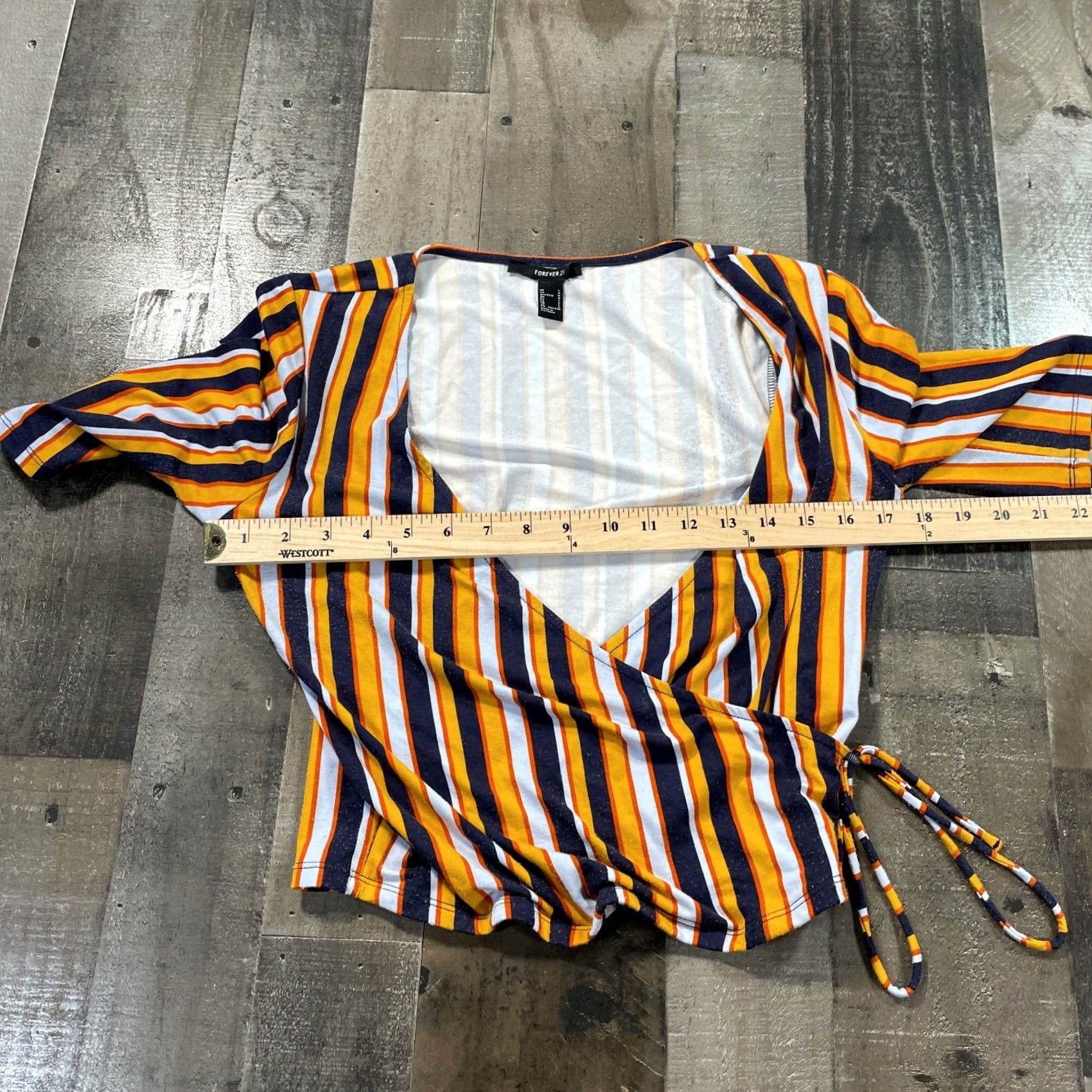 Forever 21 FOREVER 21 Top Womens Large Yellow Striped Half Sleeve Self Tie Wrap Blouse V-Neck Casual Shirt Size L / US 10 / IT 46 - 6 Thumbnail