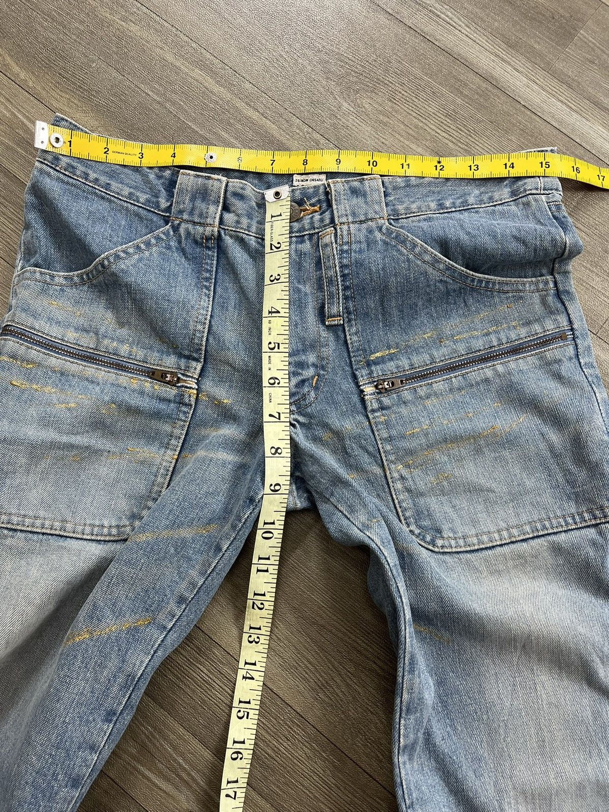 Issey Miyake 2000s Tsumori Chisato Issey Miyake Carpenter Faded Jeans Size US 29 - 20 Thumbnail