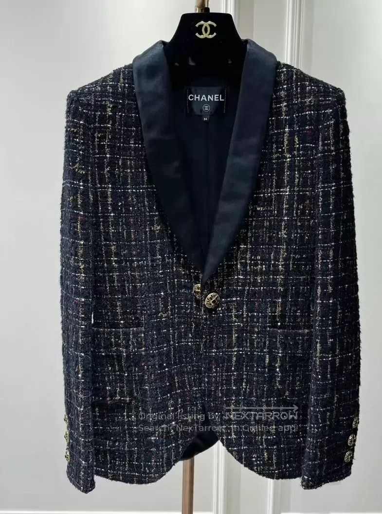 Chanel Chanel Egyptian series black gold silk tweed jacket Size XXS / US 00 / IT 34 - 1 Thumbnail