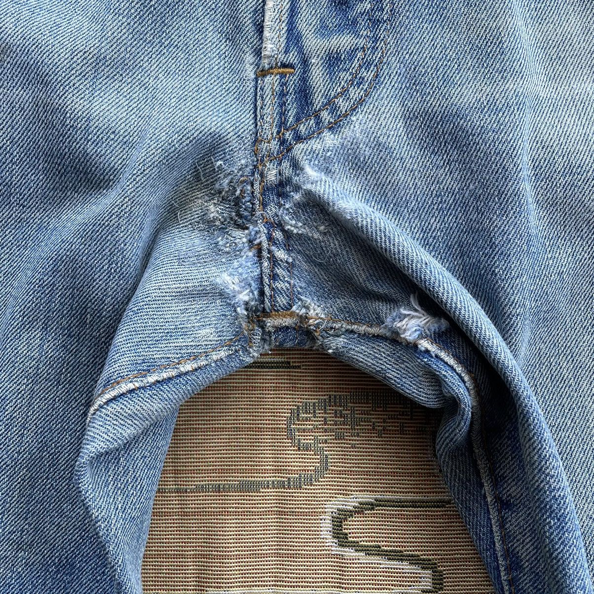 Levi's Thrashed Vintage Levi's 501 Rindem Button 6 Distressed Jeans Size US 34 / EU 50 - 11 Thumbnail