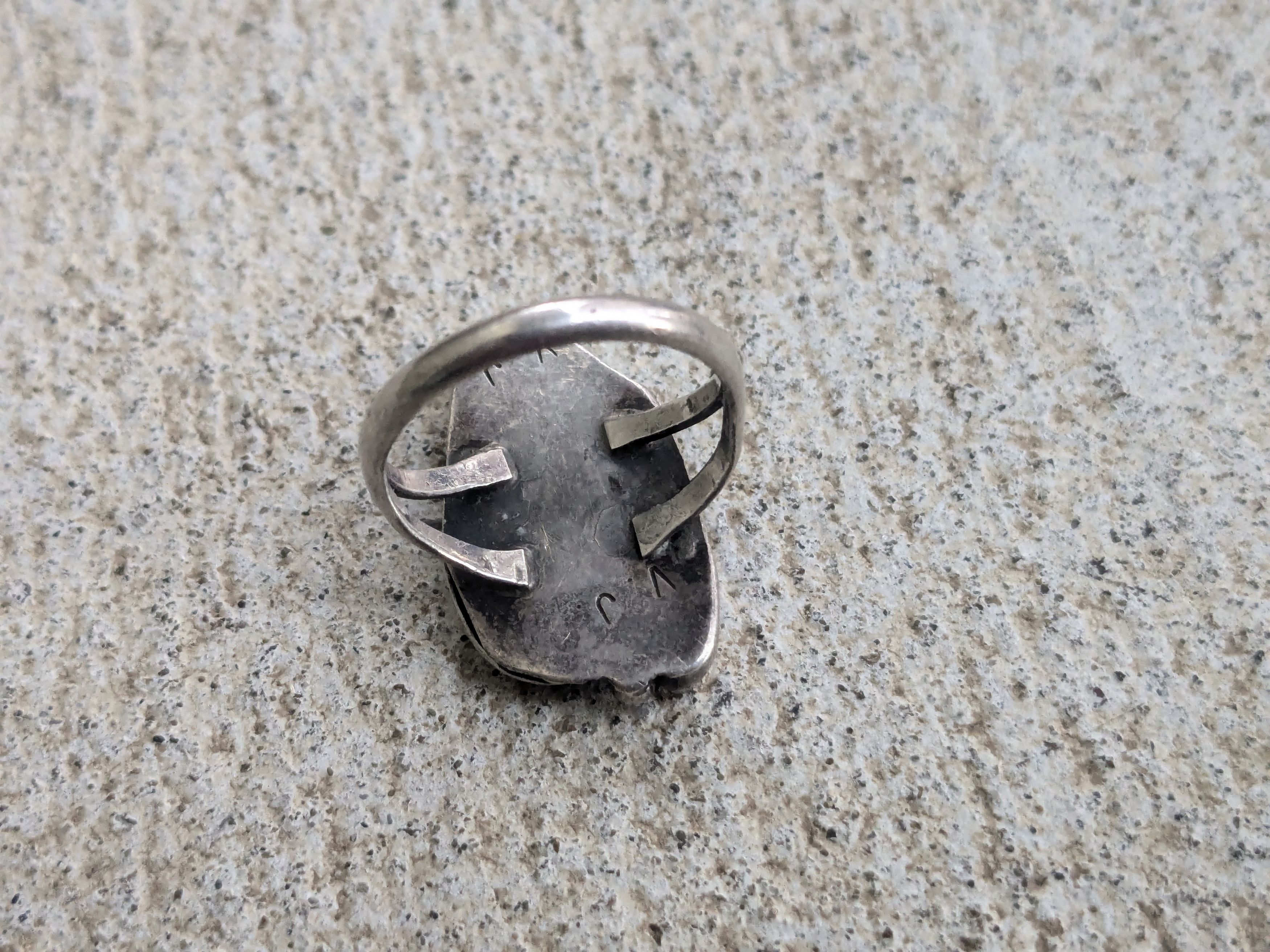 Jewelry × Sterling Silver Vintage Sterling Silver Ring MOP Coral 7.25 Native Size ONE SIZE - 7 Thumbnail