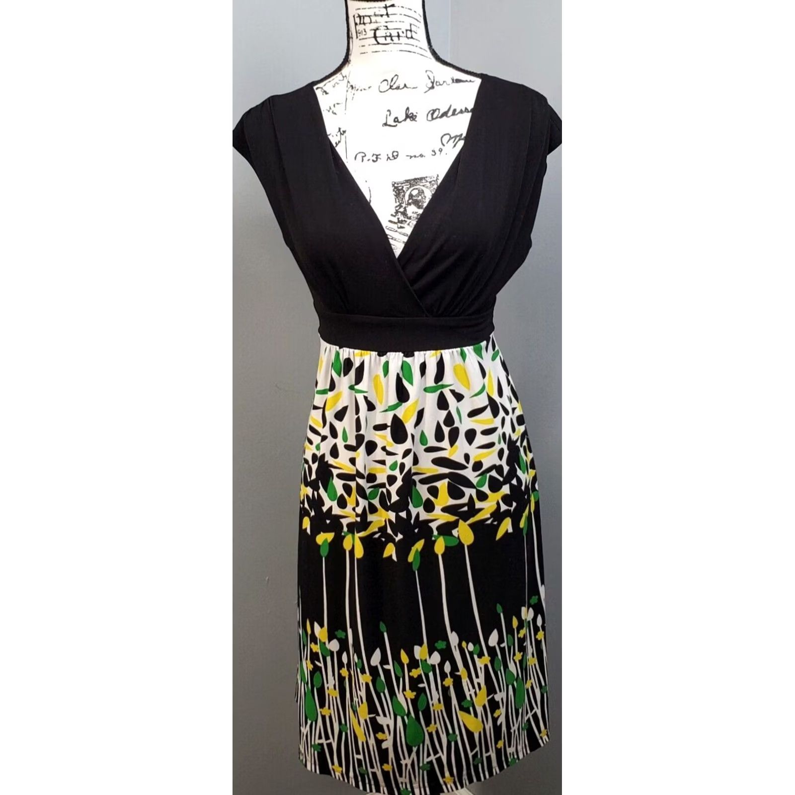 Forever Sheath Dress Womens Medium Black Floral Midi Empire  Forever Sheath Dress Womens M Black Floral Midi Empire Waist V Neck