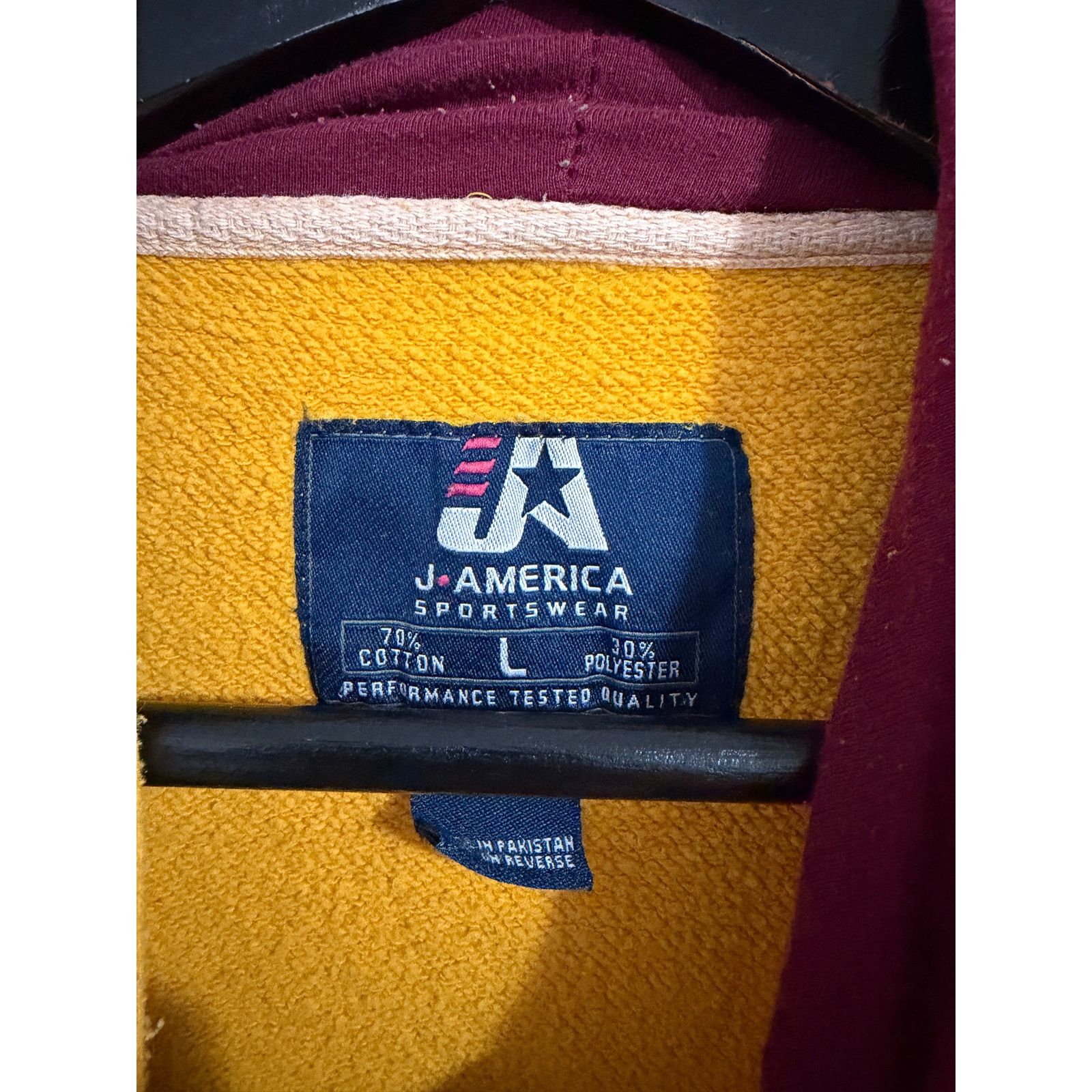 J. America Minnesota Gophers Stitched Gold Hoodie Size Large Size US L / EU 52-54 / 3 - 4 Thumbnail