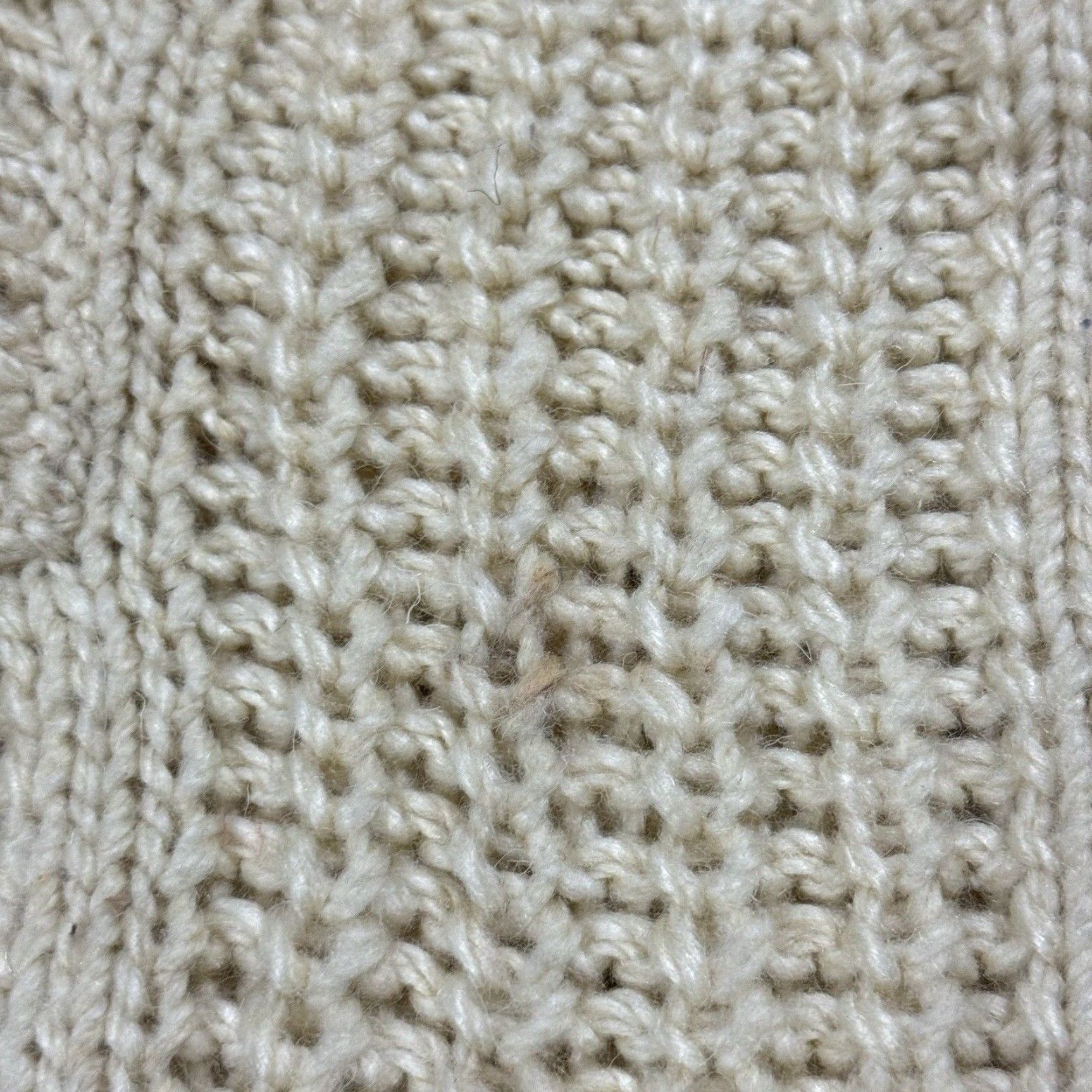 Vintage VINTAGE Handmade Chunky Cable Knit Henley Sweater Adult 2XL Ivory Casual Classic 80s 90s Mens Size US XXL / EU 58 / 5 - 3 Thumbnail