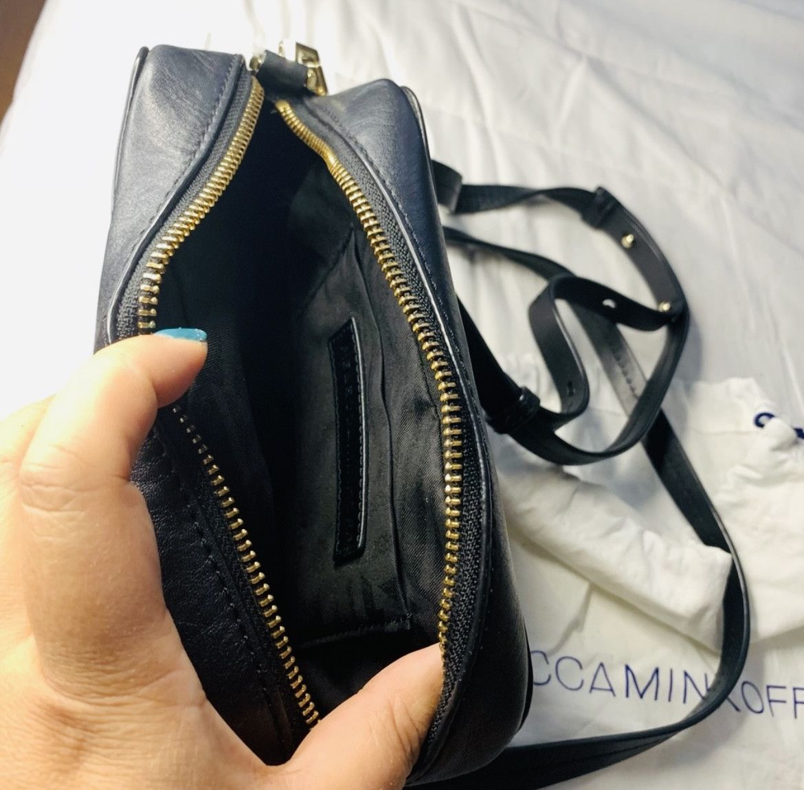 Rebecca Minkoff Rebecca Minkoff Tassels Crossbody Leather Handbag Size ONE SIZE - 3 Thumbnail