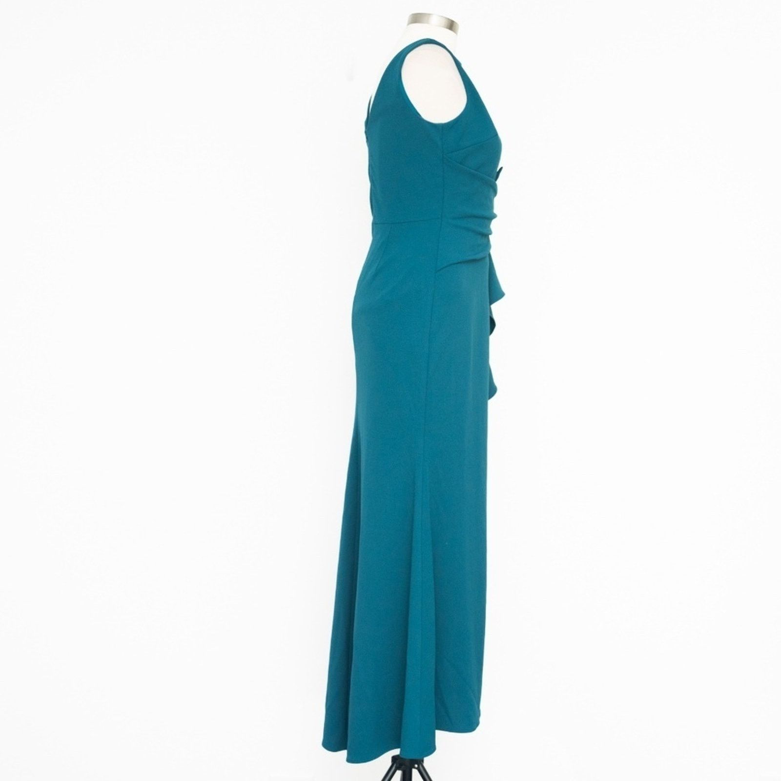 Designer Betsy & Adam. Christine Scuba Crepe Ruffled Bow Gown. Size XL / US 12-14 / IT 48-50 - 4 Thumbnail