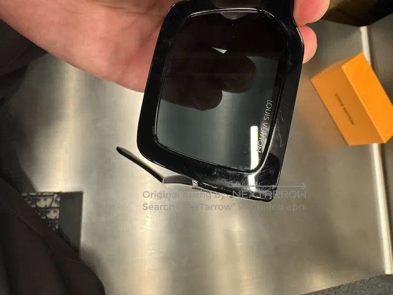 Louis Vuitton Louis Vuitton Square sunglasses with black plate frame Size ONE SIZE - 7 Thumbnail