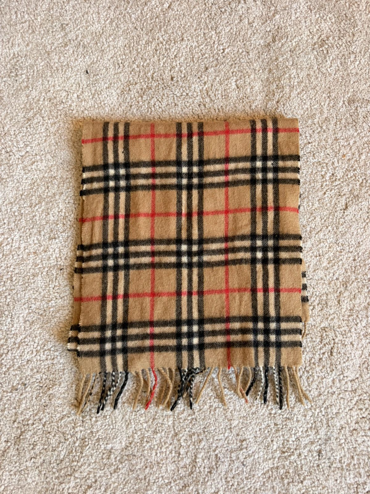 Burberry Burberry Scarf Size ONE SIZE - 1 Thumbnail