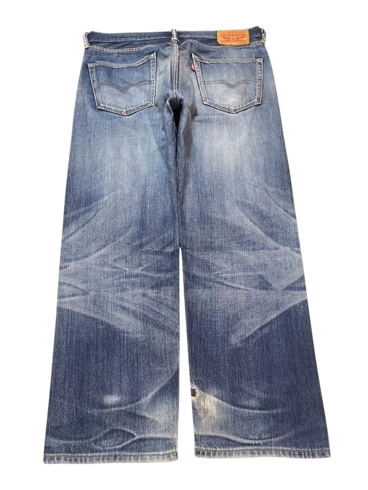 Levi's Vintage Levis 505 Blue Faded Wash Distressed Wide Leg Baggy Size US 34 / EU 50 - 2 Thumbnail