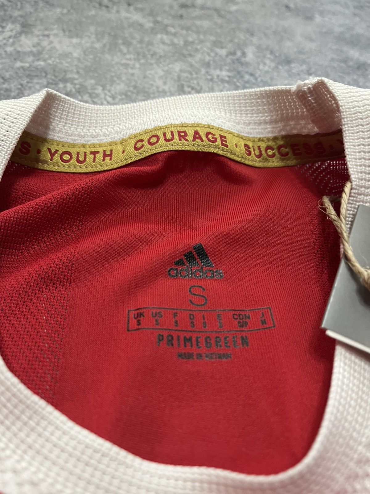 Adidas MANCHESTER UNITED ADIDAS 21/22 SOCCER HOME JERSEY 7 RONALDO Size US S / EU 44-46 / 1 - 7 Thumbnail