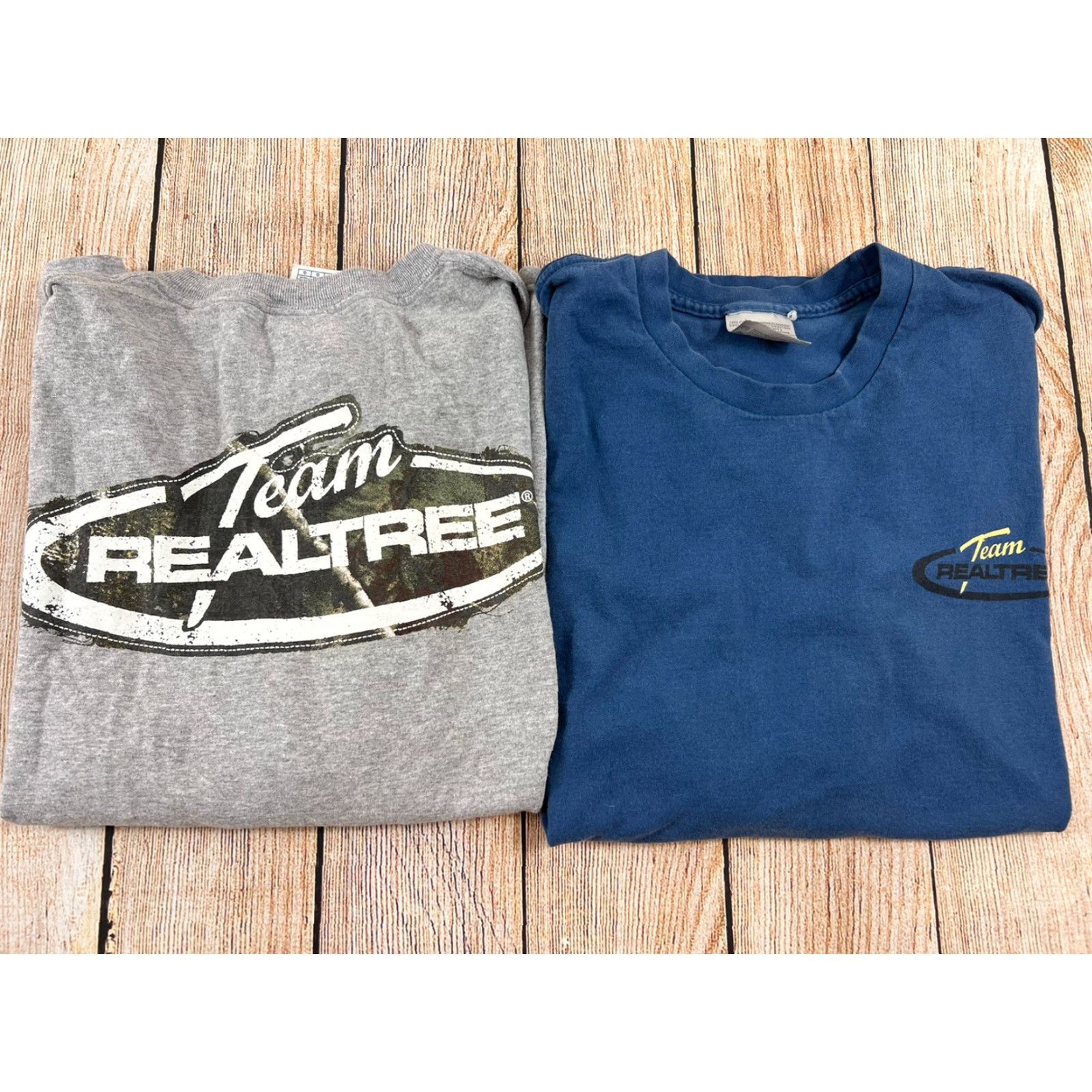 Realtree VINTAGE Realtree Hunting T Shirt Long Sleeve Blue Grey Size M Lot Of 2 Men Shirt Mens Blue Grey Size US M / EU 48-50 / 2 - 2 Thumbnail