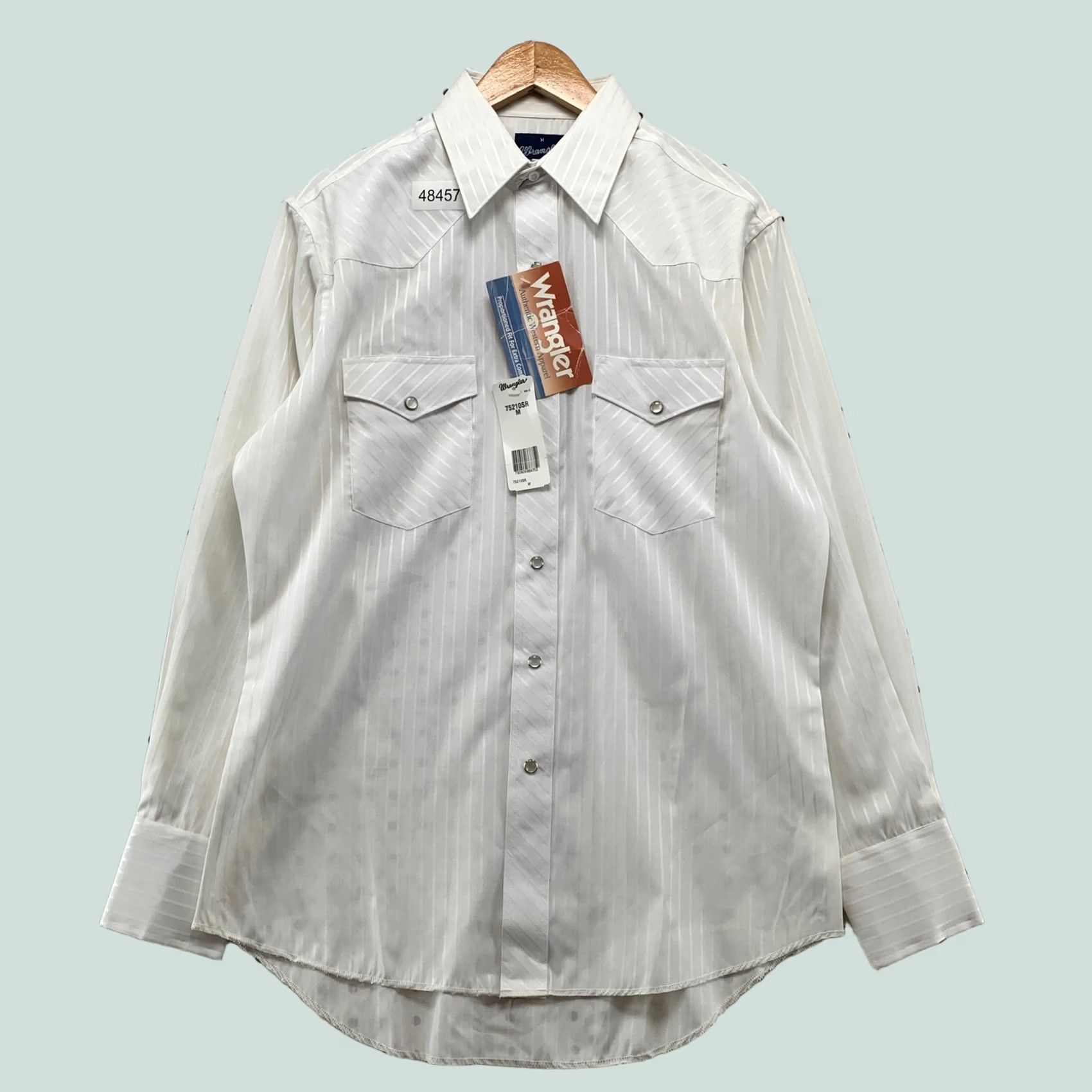 Wrangler VINTAGE Wrangler Shirt Mens Medium White 90s Pearl Snap Tonal Stripe Western Cowboy Size US M / EU 48-50 / 2 - 1 Thumbnail