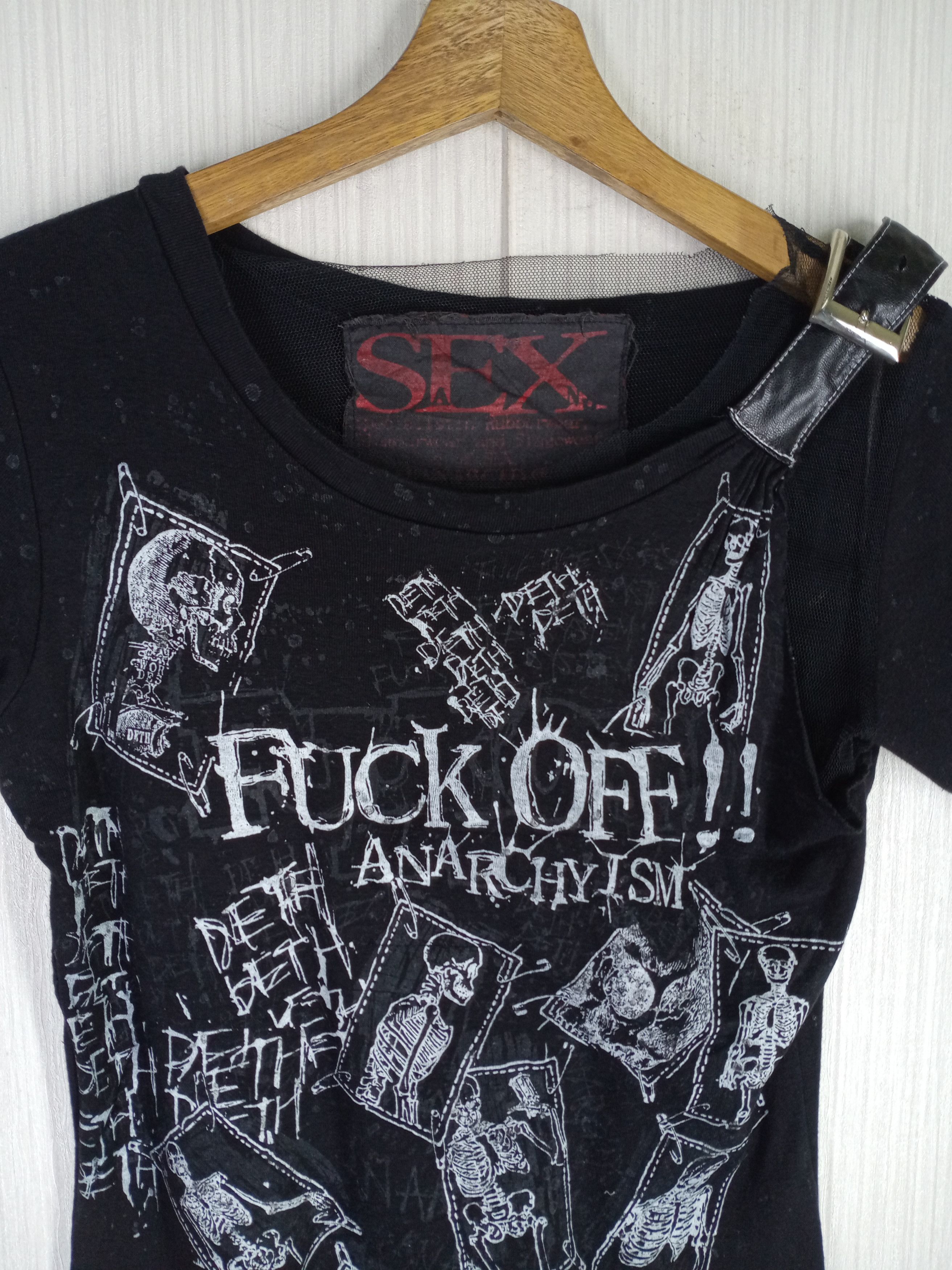 Japanese Brand Rare H. Anarchyism "FUCK OFF!!" Punk Tshirt Size XS / US 0-2 / IT 36-38 - 5 Thumbnail