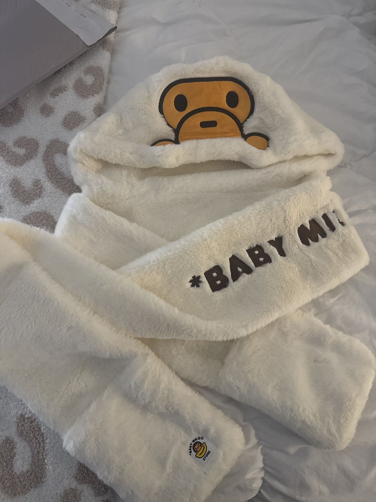 Bape BAPE off-white faux fur Baby Milo Scarf Beanie Size ONE SIZE - 2 Thumbnail