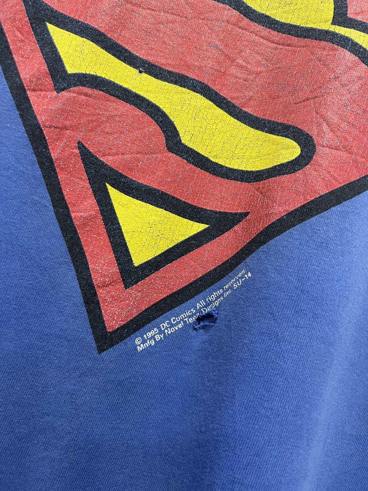 DC Comics × Vintage Vintage 1995’ OG Superman Logo Tshirt Size US XL / EU 56 / 4 - 3 Thumbnail