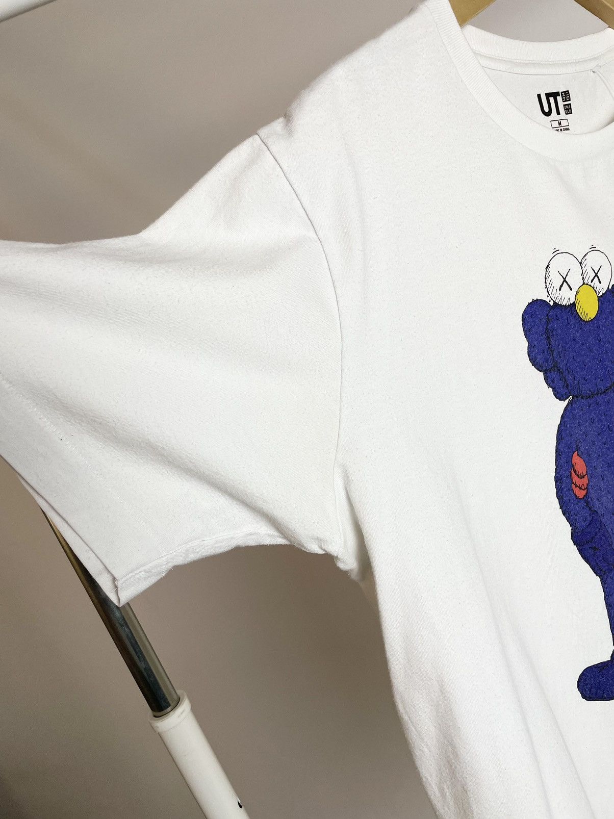 Kaws × Uniqlo Uniqlo x KAWS 👾 companion sesame street white tee t-shirt Size US M / EU 48-50 / 2 - 7 Thumbnail