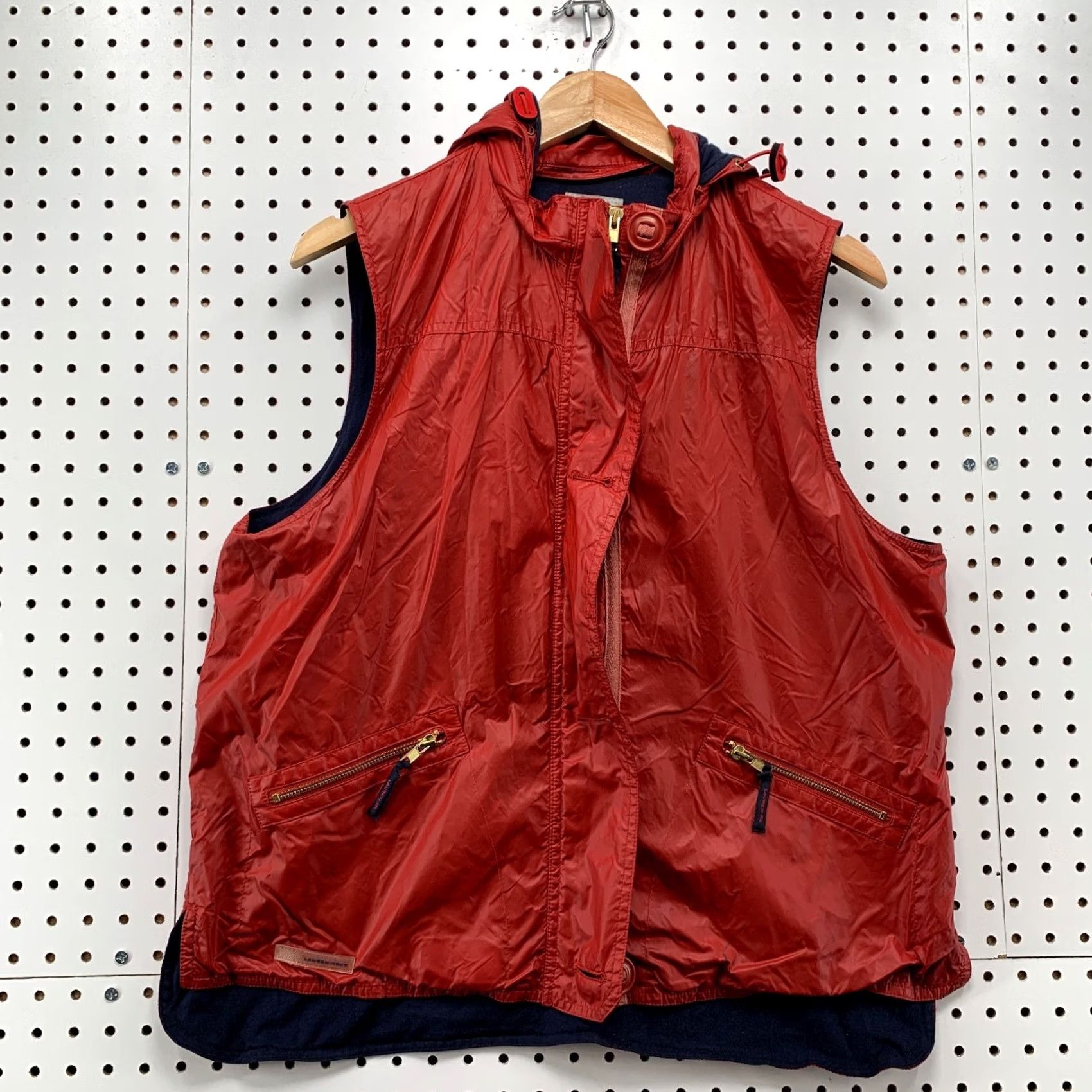 Ralph Lauren LRL Lauren Ralph Lauren Hooded Windbreaker Vest Red Womens Large NYLON Windbreaker Vest NYLON Hooded Size L / US 10 / IT 46 - 7 Thumbnail