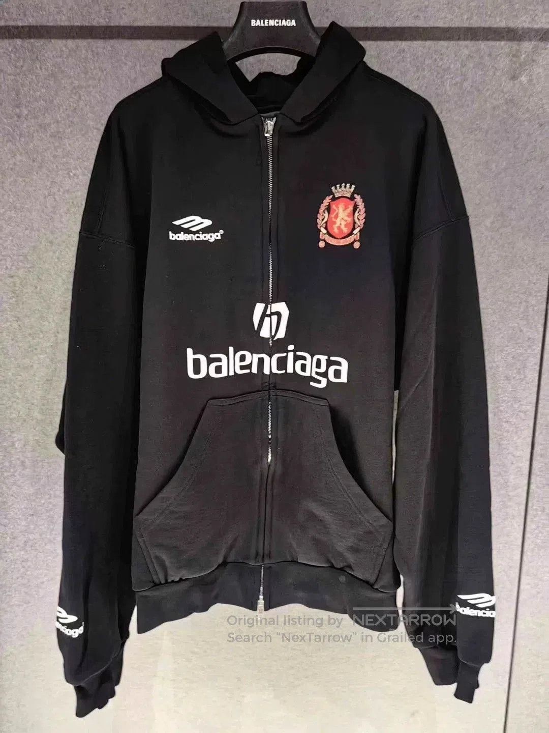 Balenciaga balenciaga manchester united embroidered hoodie. Size US XS / EU 42 / 0 - 5 Thumbnail