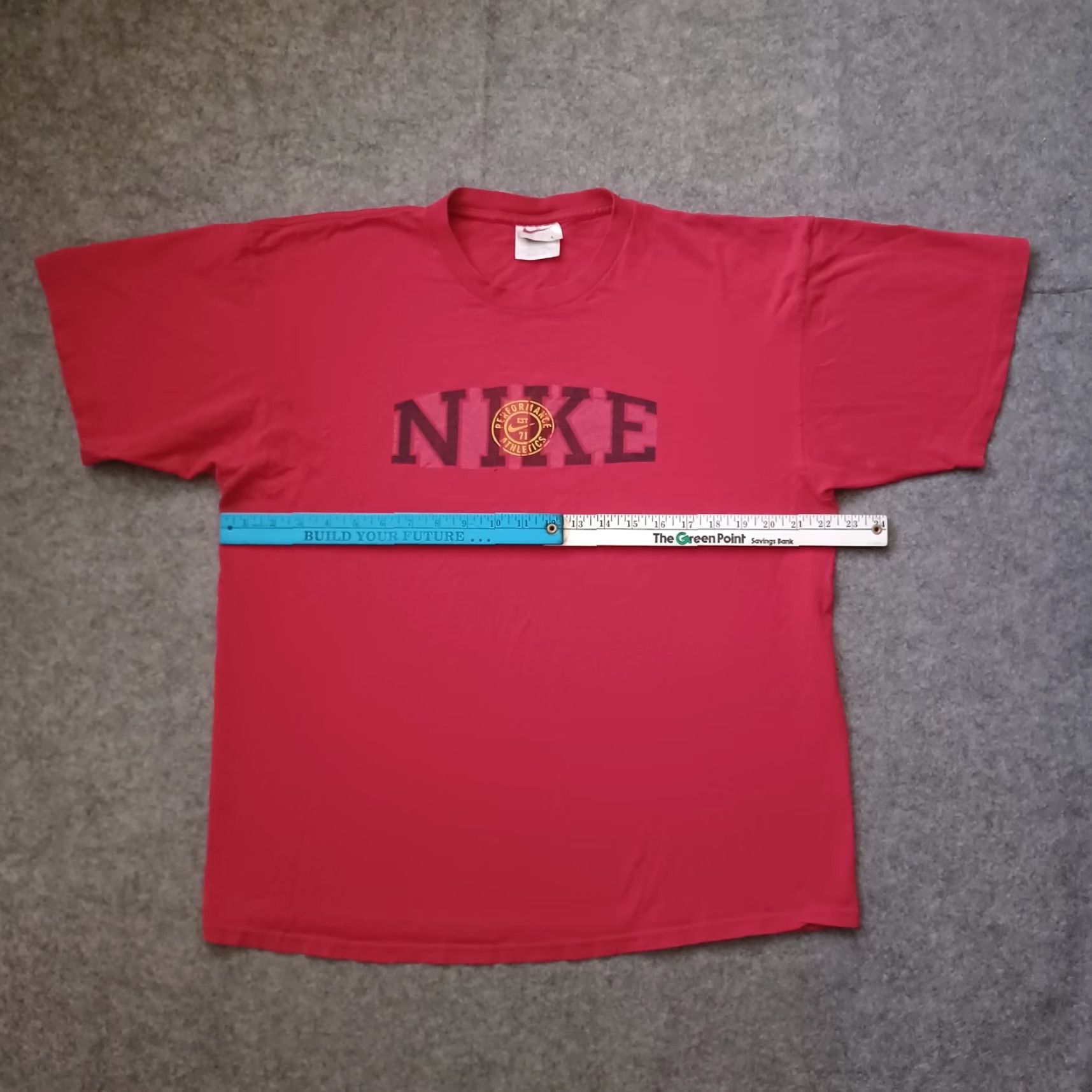 Nike VINTAGE Nike T Shirt Mens L Red Performance Athletic Logo Spellout Short Sleeve Size US L / EU 52-54 / 3 - 4 Thumbnail