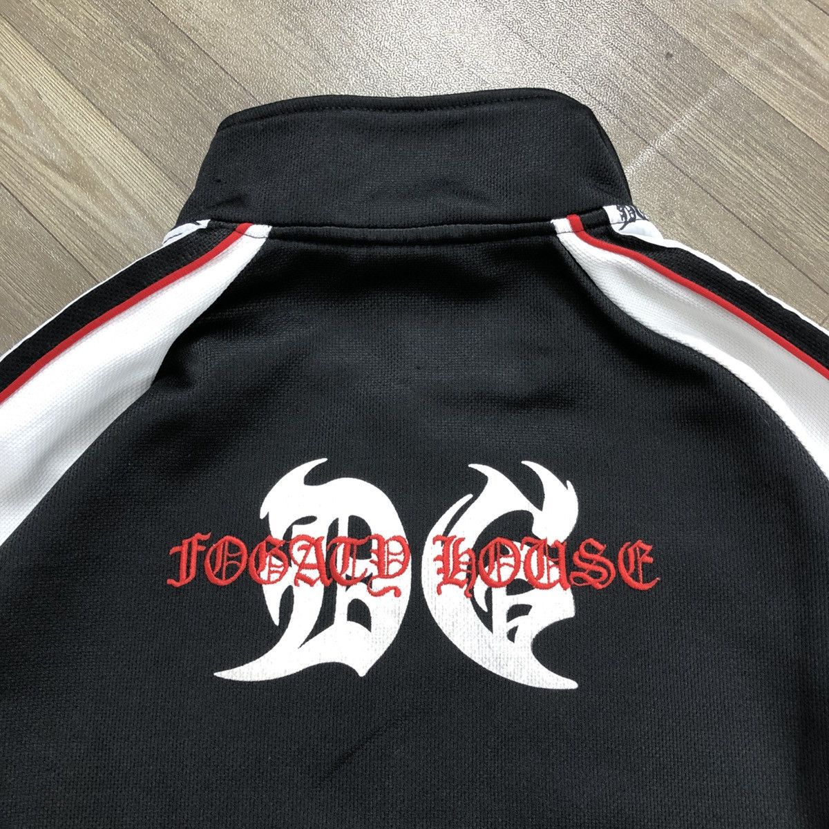 20471120 × Beauty Beast × Japanese Brand Vintage Fogaty House Cross Tribal Lgb Goa Tapped Jacket Size US XL / EU 56 / 4 - 14 Thumbnail