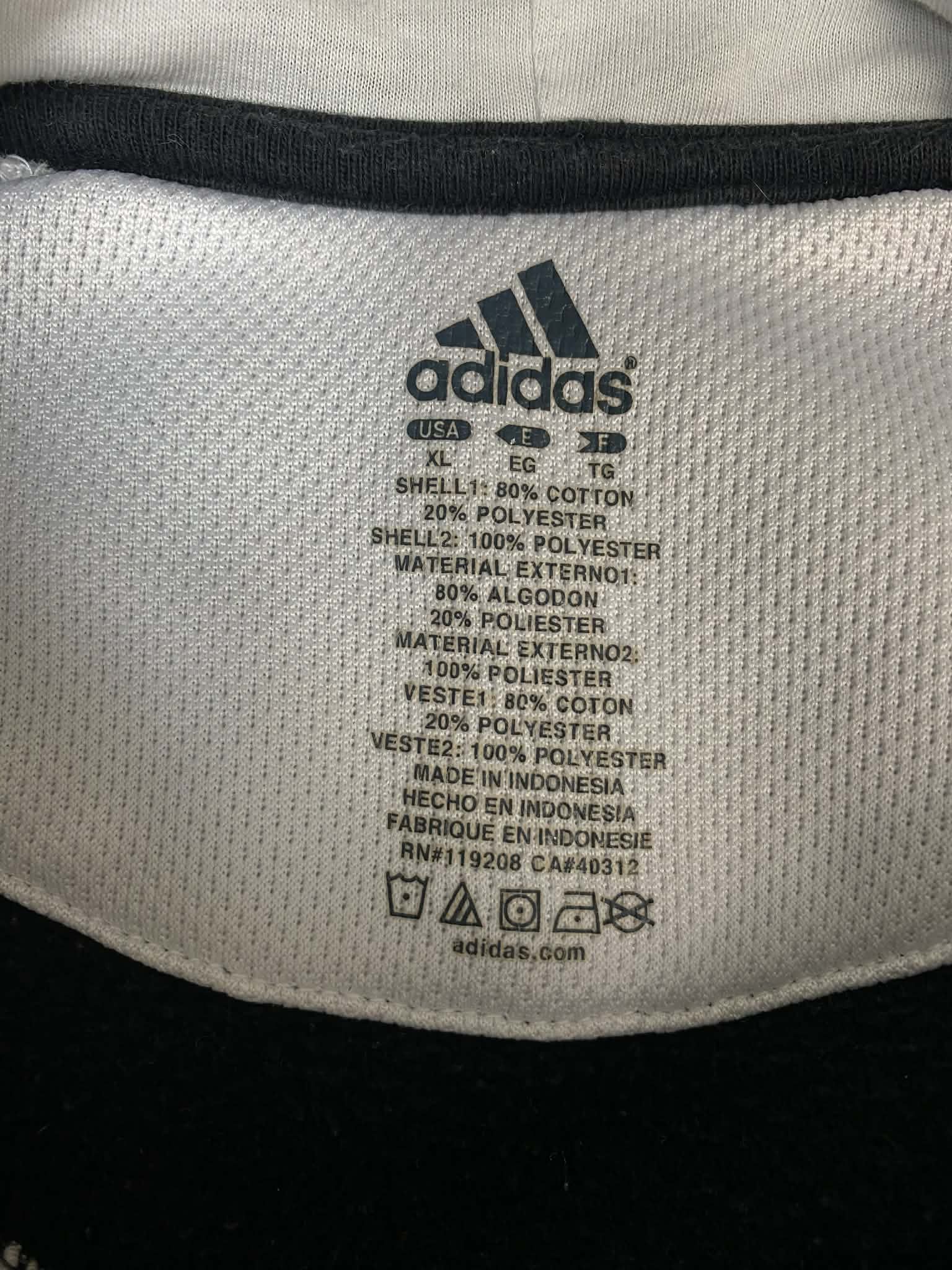 Adidas Adidas Black Hoodie Celtics 2010s Hoodie Size US XL / EU 56 / 4 - 11 Thumbnail