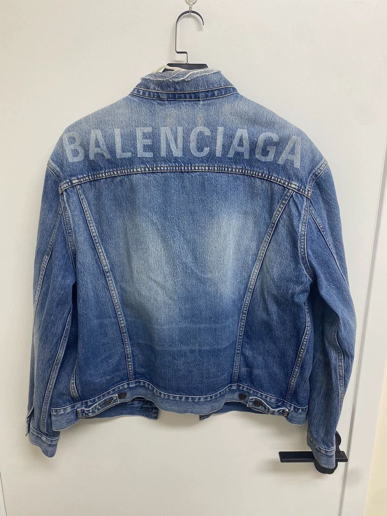 Balenciaga Balenciaga size 34 Denim Jacket Size S / US 4 / IT 40 - 2 Thumbnail