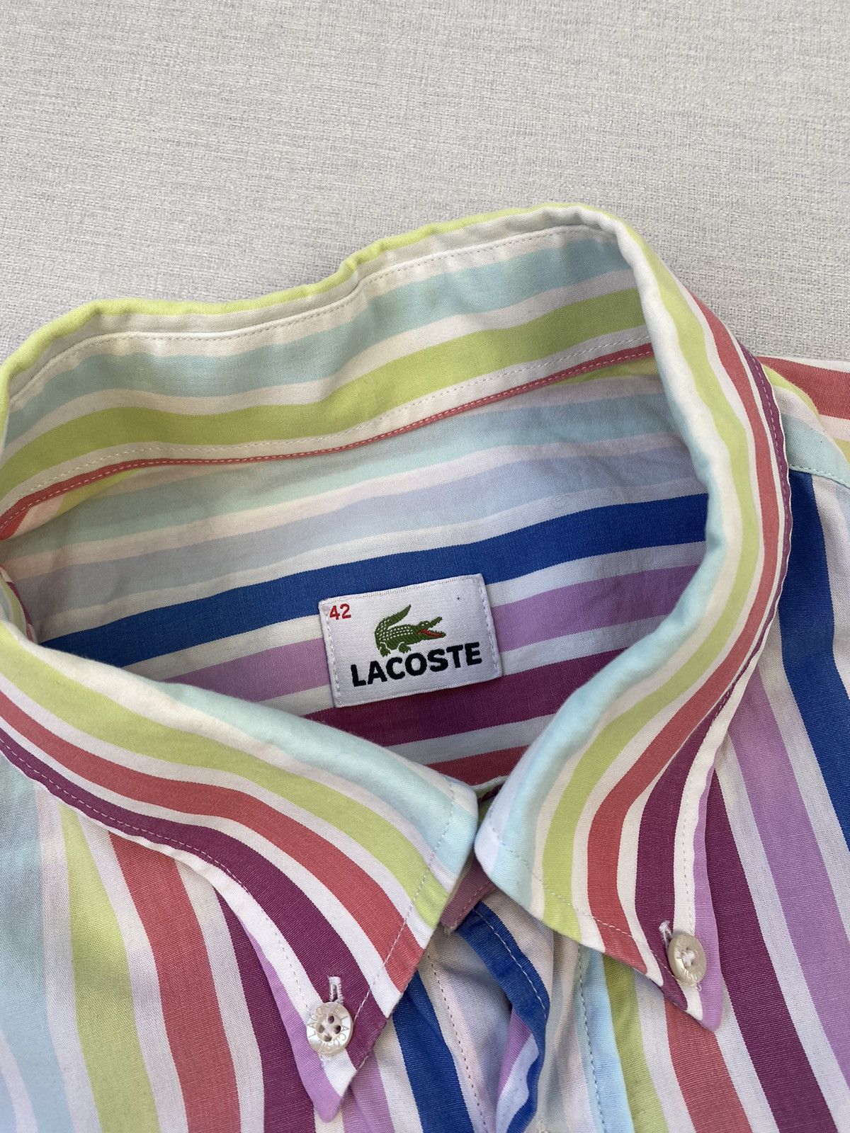 Lacoste × Vintage Men’s Vintage Lacoste Short Sleeve Shirt size 42 Size US XL / EU 56 / 4 - 3 Thumbnail