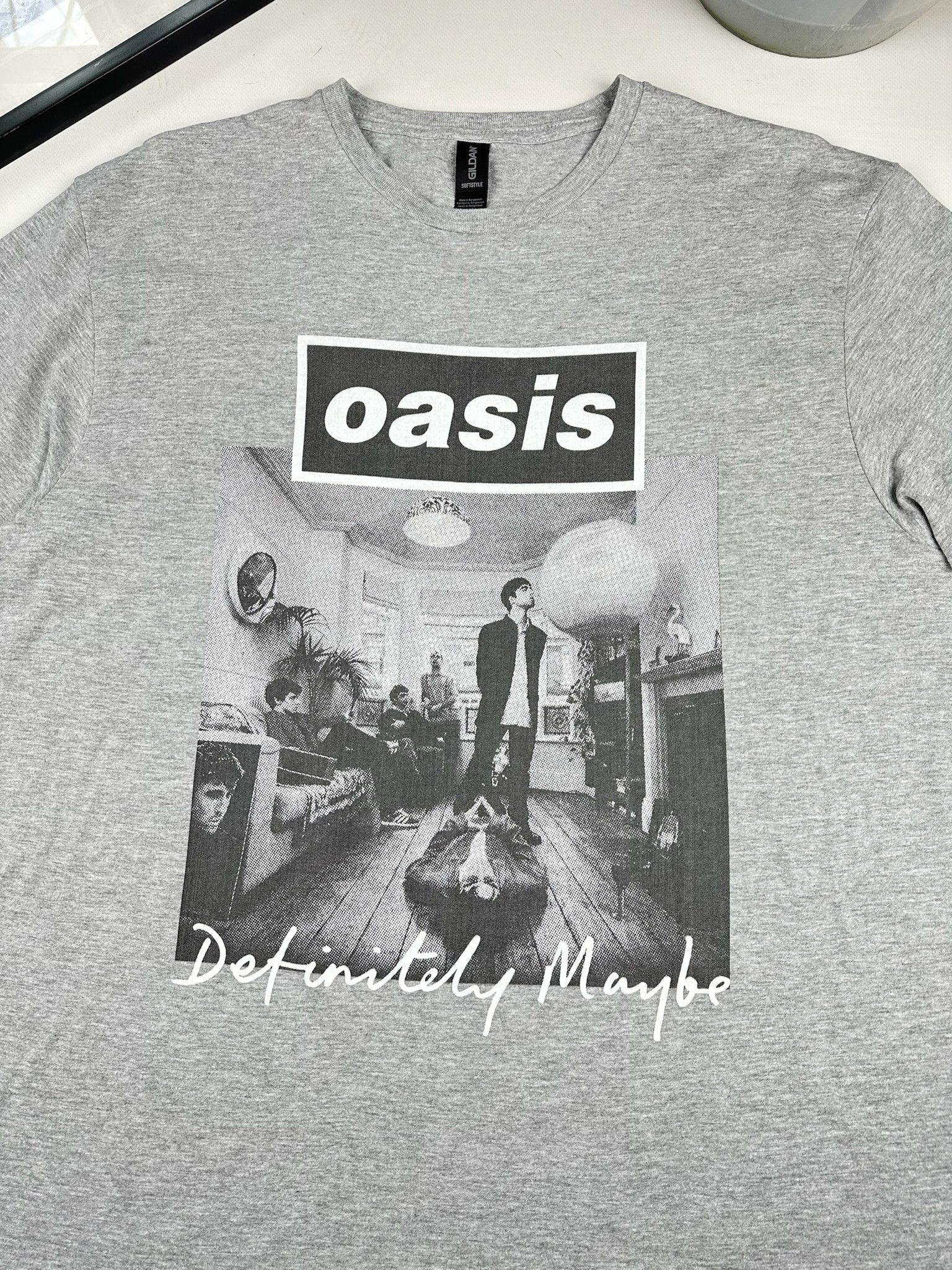 Vintage oasis British Rock Band Tee Size US L / EU 52-54 / 3 - 2 Thumbnail
