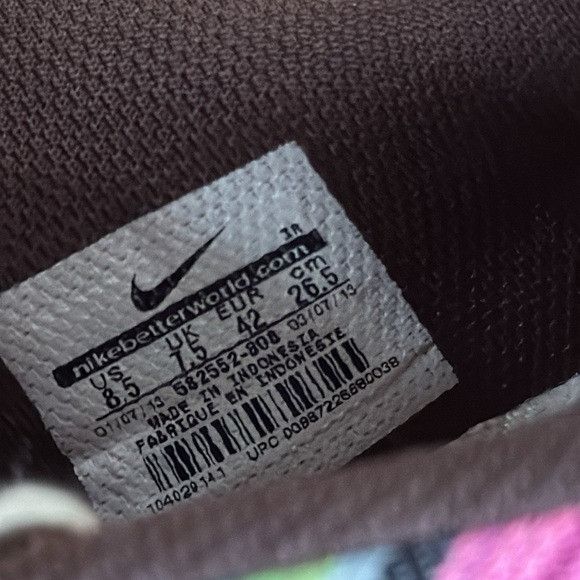 Nike Nike Kobe 8 NSW Mexican Blanket Sneaker Size US 8.5 / EU 41-42 - 5 Thumbnail