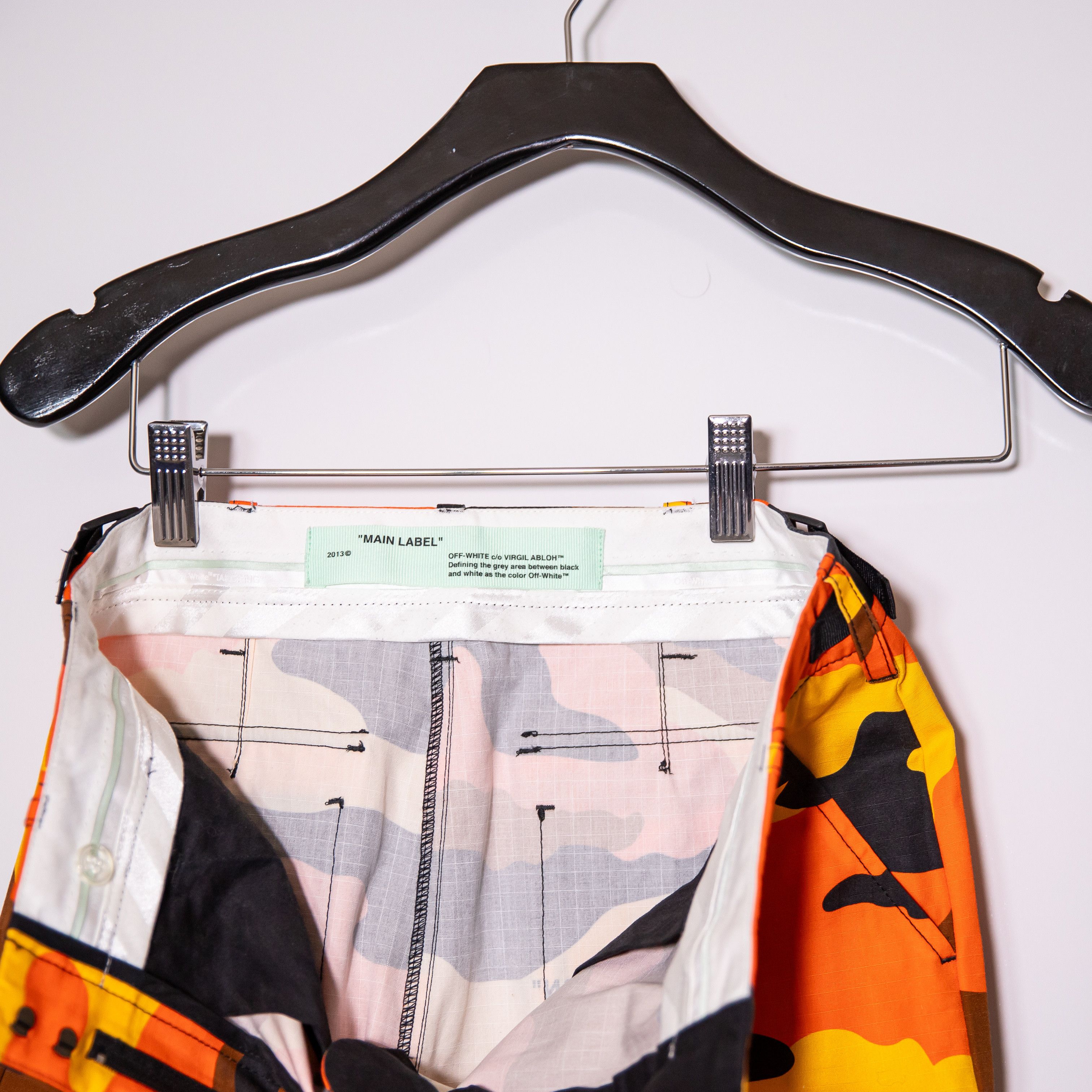 Off-White Off-White Main Label Camouflage Army Print Size 27" / US 4 / IT 40 - 2 Thumbnail