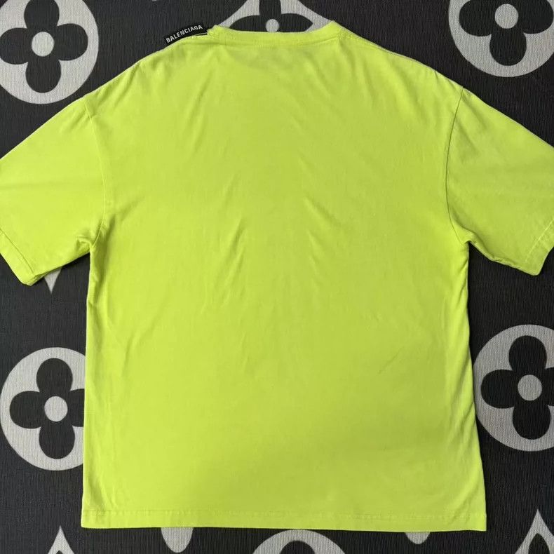 Balenciaga Balenciaga Fluorescent green short sleeve Size US S / EU 44-46 / 1 - 2 Thumbnail