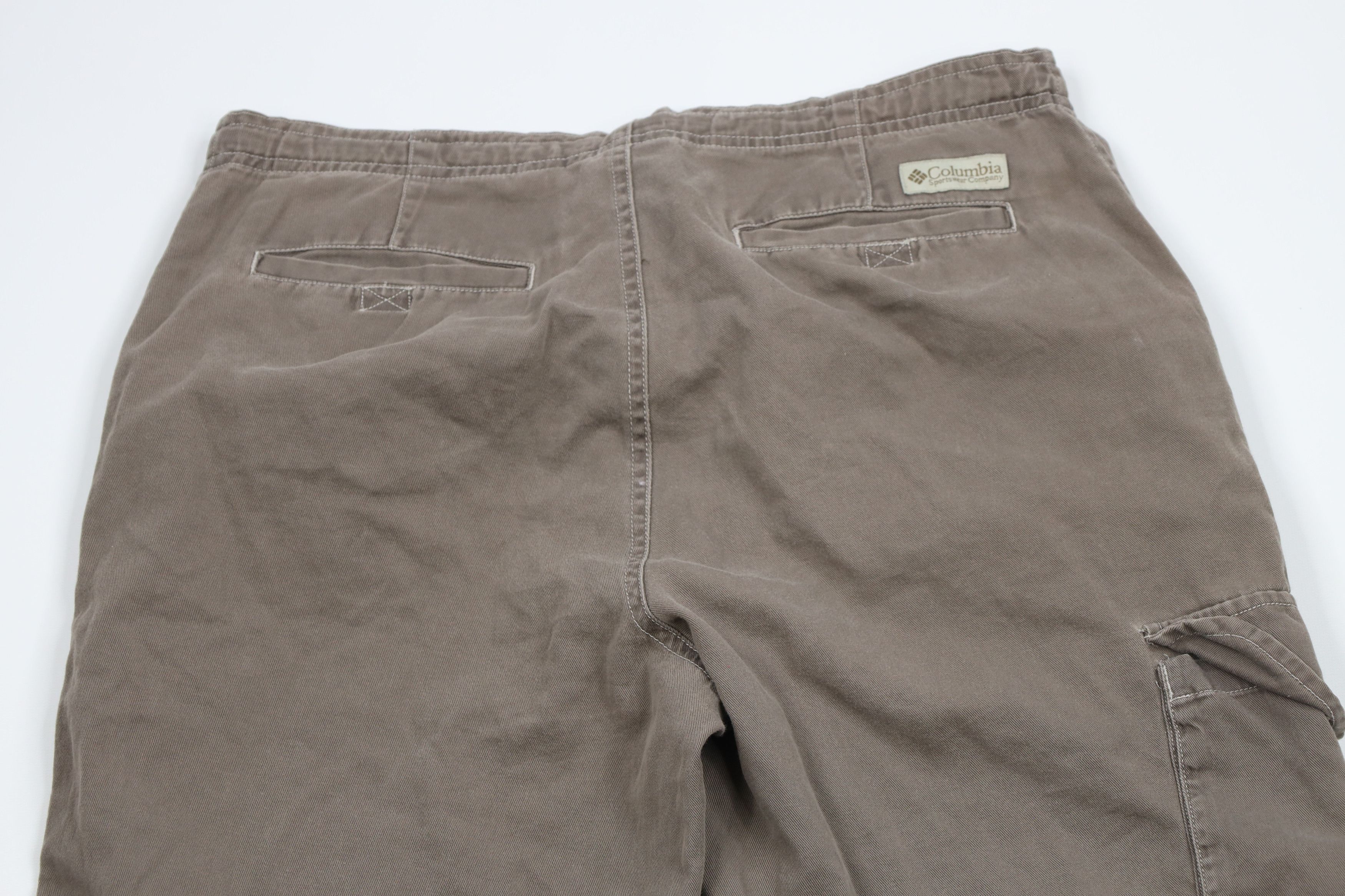 Columbia × Vintage Vintage 90 Y2K Columbia Distressed Wide Leg Cargo Pants Gray Size US 34 / EU 50 - 12 Thumbnail