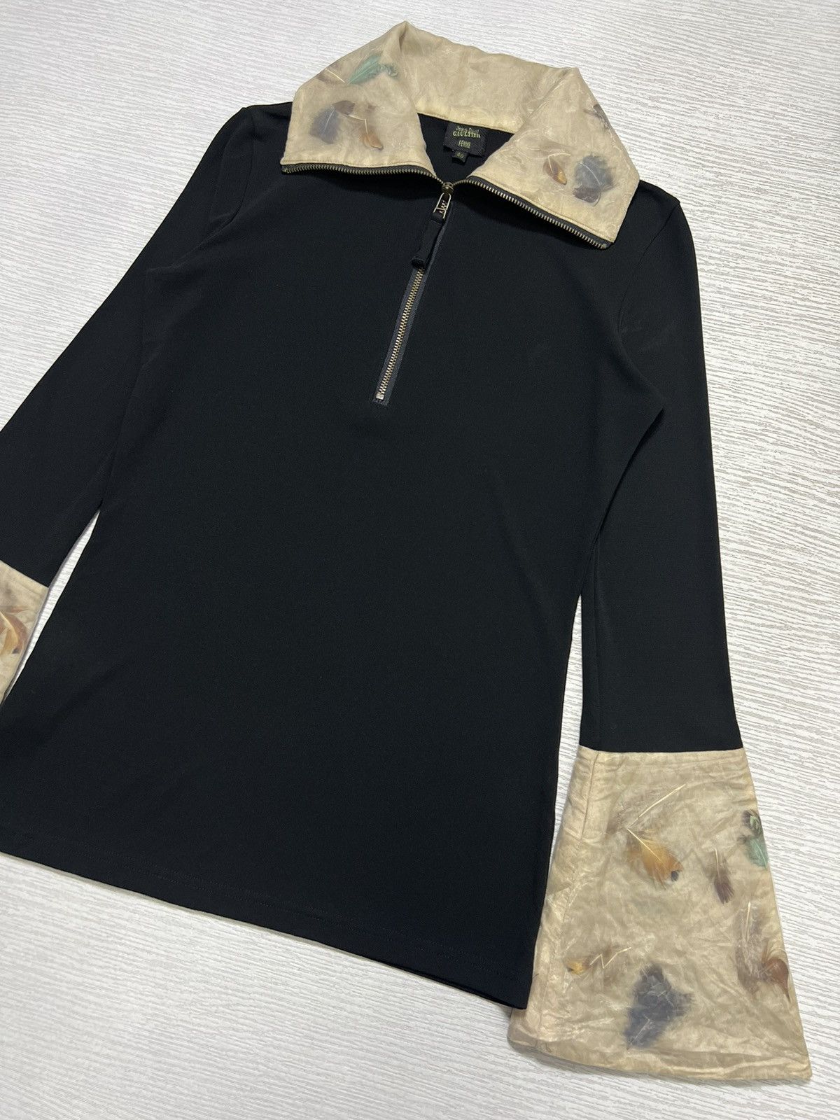 Jean Paul Gaultier 90s JPG Futuristic Feather Design Flared Cuffs Half Zip L/S Size S / US 4 / IT 40 - 4 Thumbnail