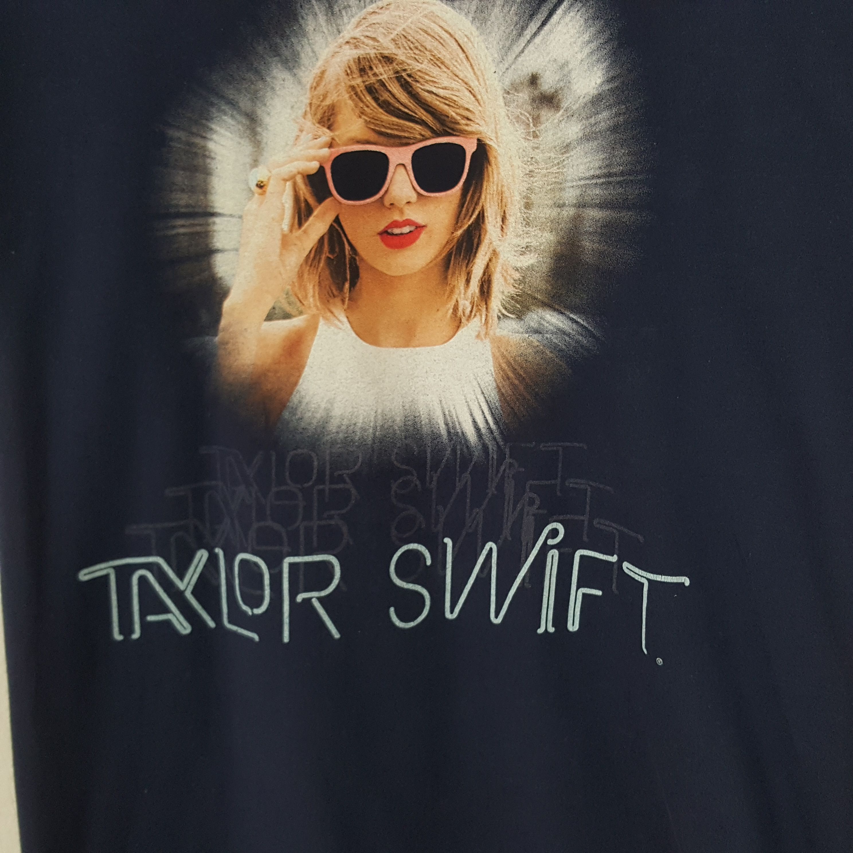 Band Tees × Vintage Vintage Taylor Swift American Singer Music Tshirt Size US L / EU 52-54 / 3 - 2 Thumbnail