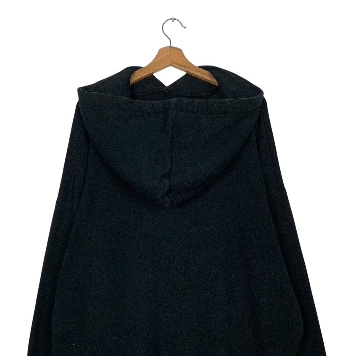 Japanese Brand Japanese Brand Floating Black Hoodie Size XL / US 12-14 / IT 48-50 - 8 Thumbnail