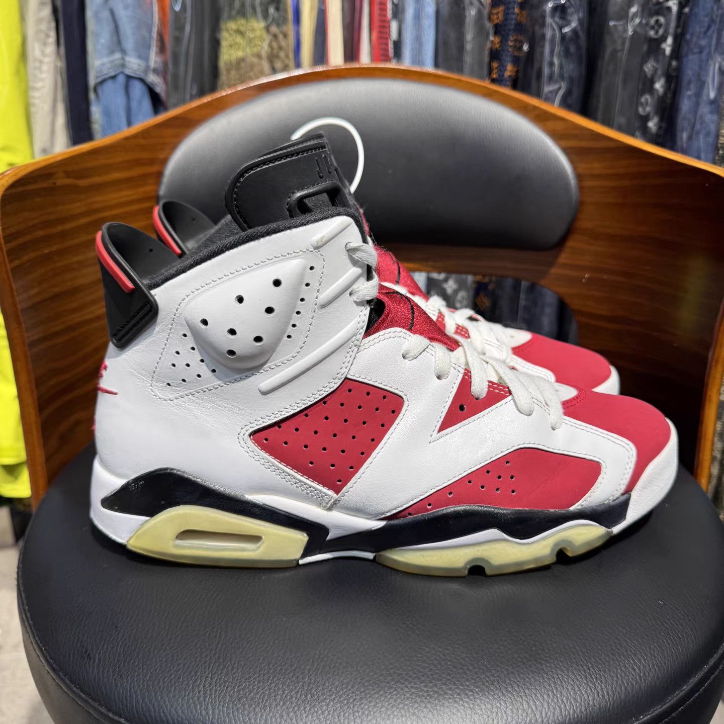 Jordan Brand Air Jordan 6 "Carmine" Basketball Shoes K15 Size US 11.5 / EU 44-45 - 4 Thumbnail