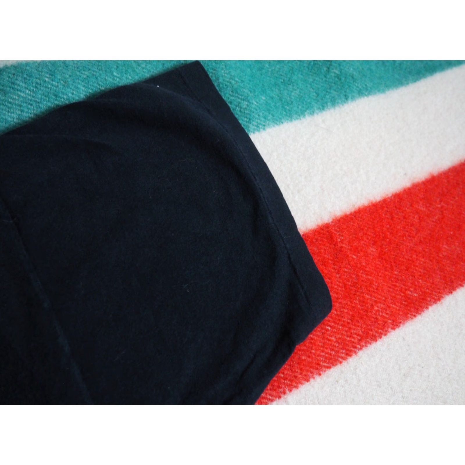 Fruit Of The Loom VINTAGE Fruit of the Loom T-Shirt Mens XL Black 90s Pottery Art Graphic Print Crew Neck Short Sleeve Tee Size US XL / EU 56 / 4 - 6 Thumbnail