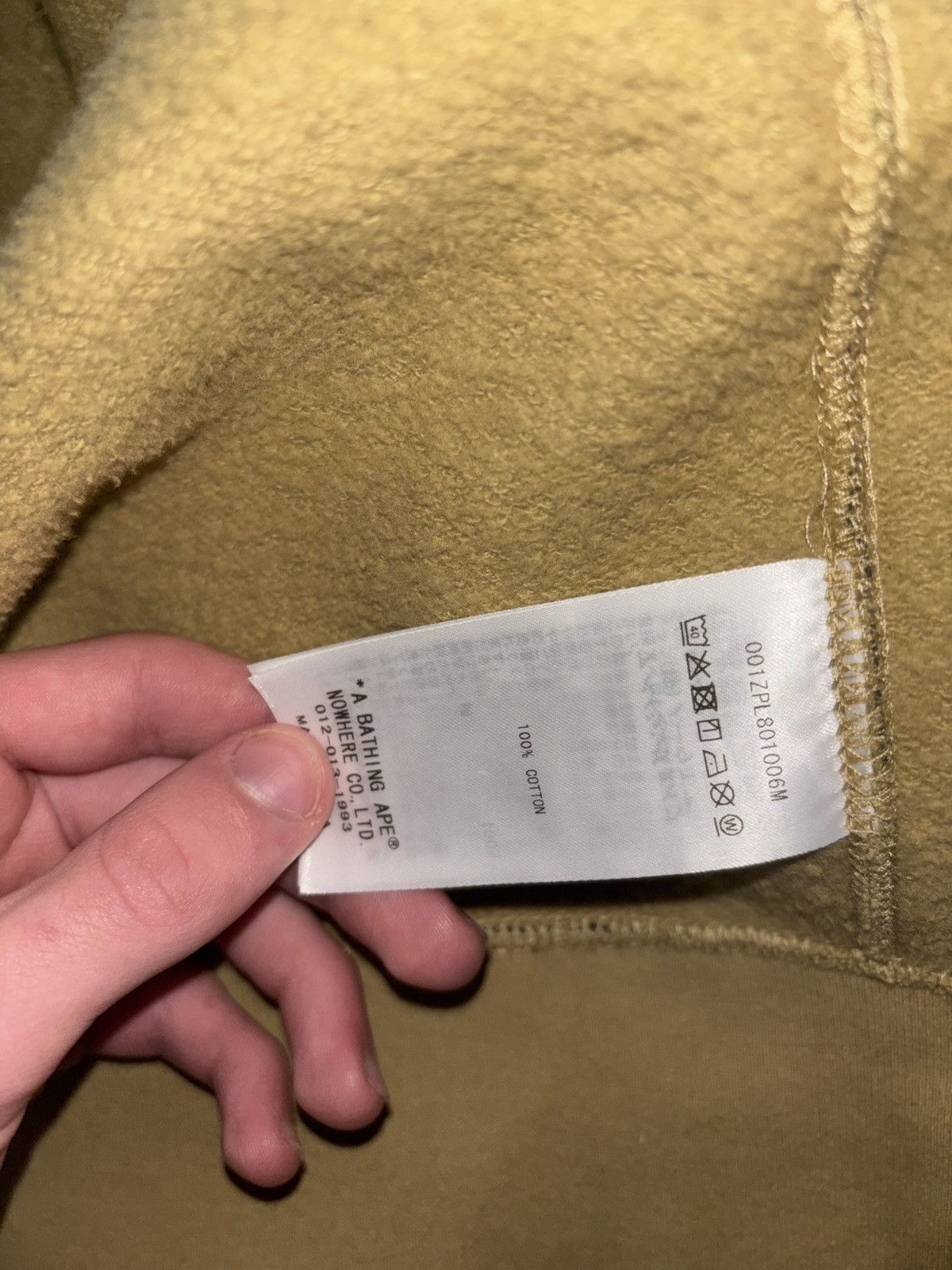 Bape Green 2nd edition ABC camo BAPE Size US L / EU 52-54 / 3 - 6 Thumbnail