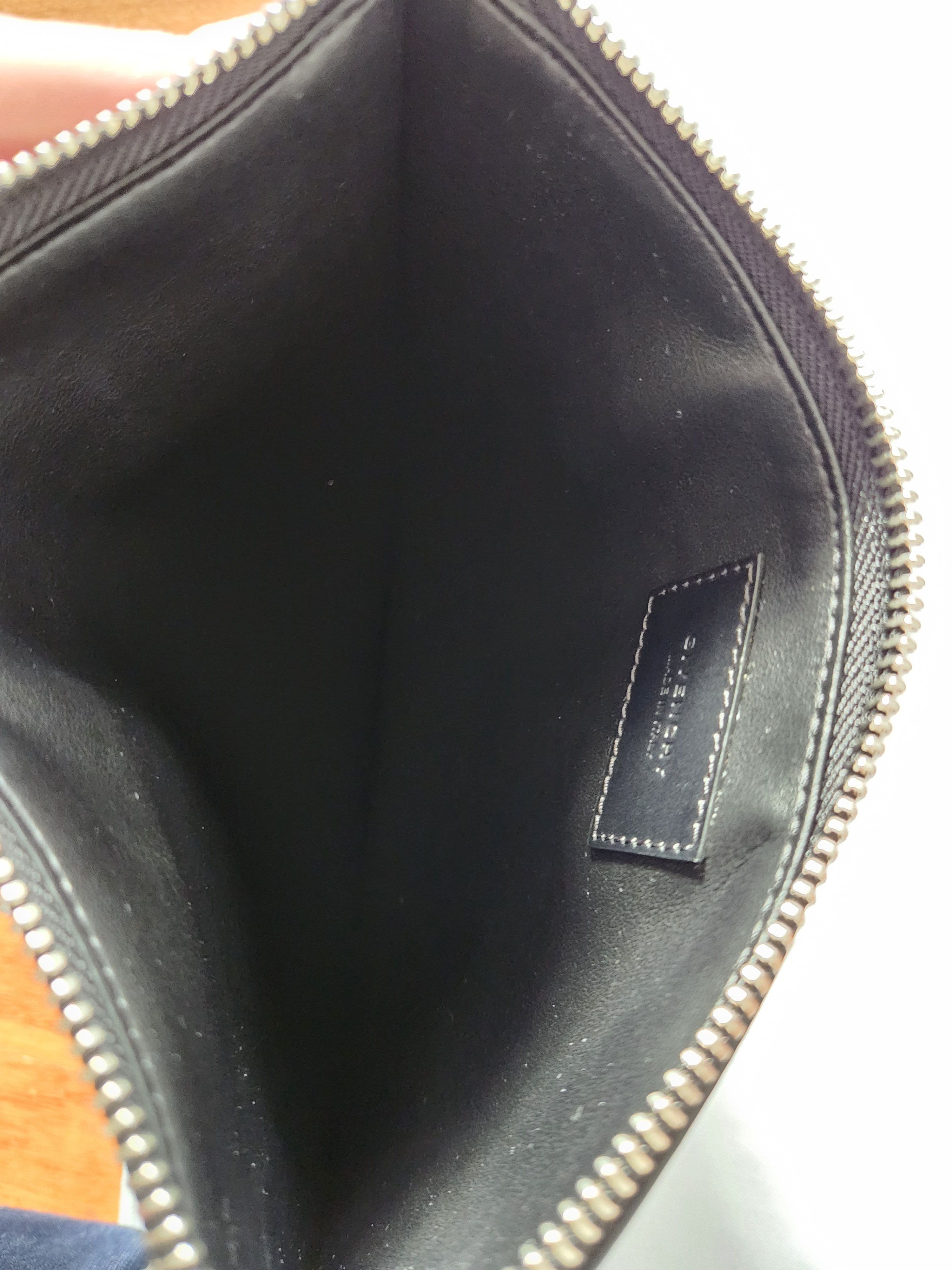 Givenchy Black Givenchy clutch with gold detailing quiet luxury Size ONE SIZE - 6 Thumbnail